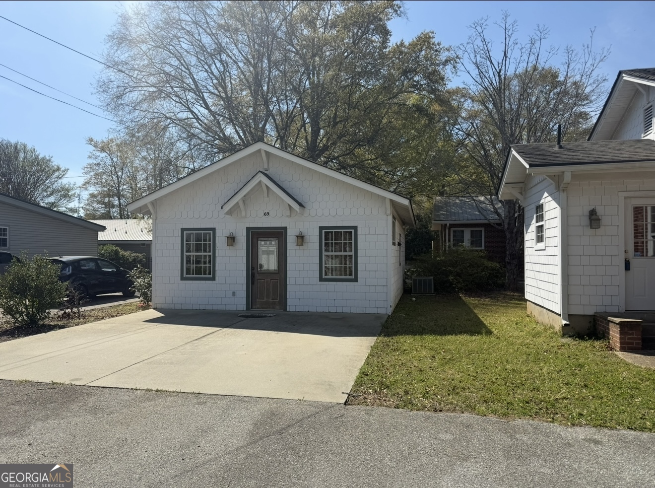69 N Mimosa Lane Property Photo 1