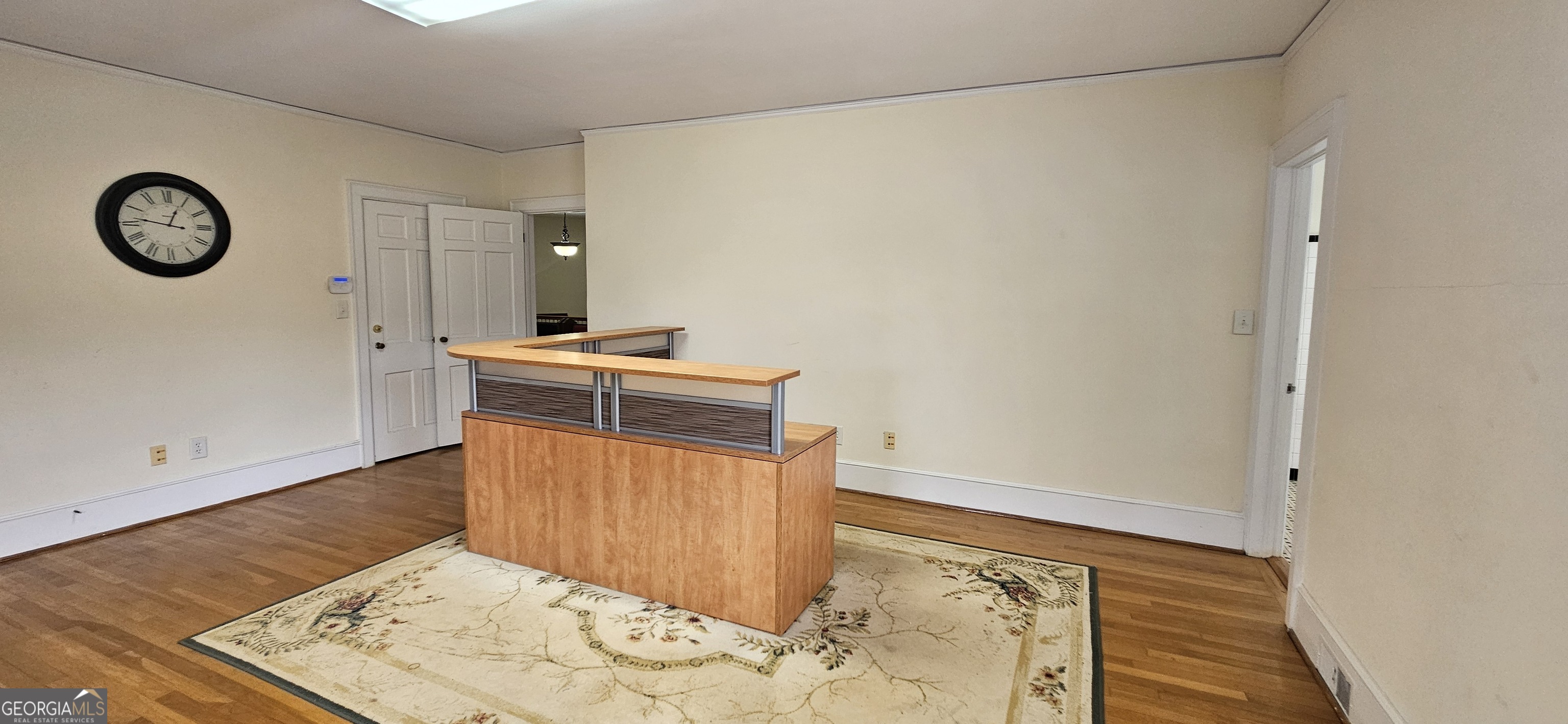 329 Atlanta Highway Se Property Photo 4