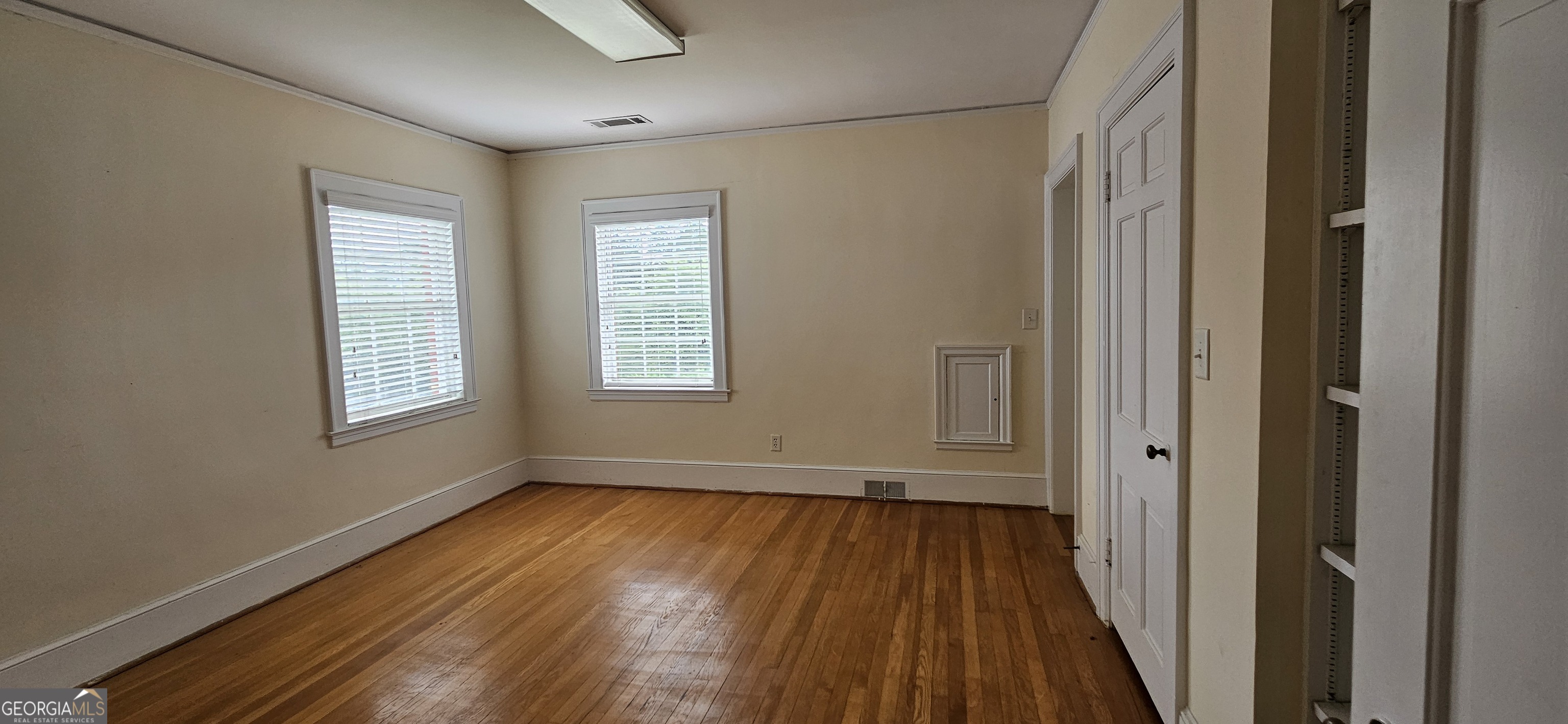 329 Atlanta Highway Se Property Photo 8