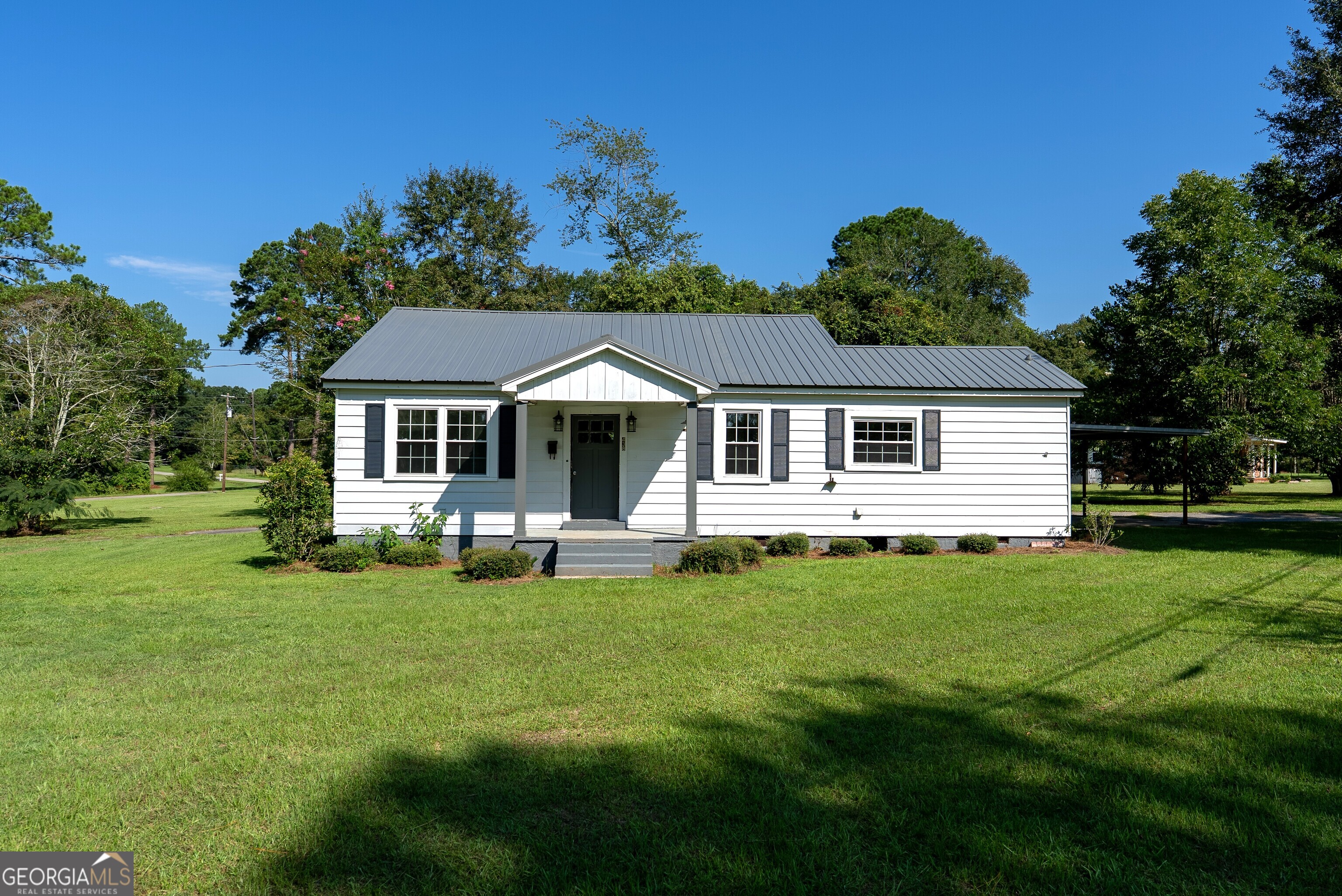 438 Dogwood Drive Ne Property Photo 1