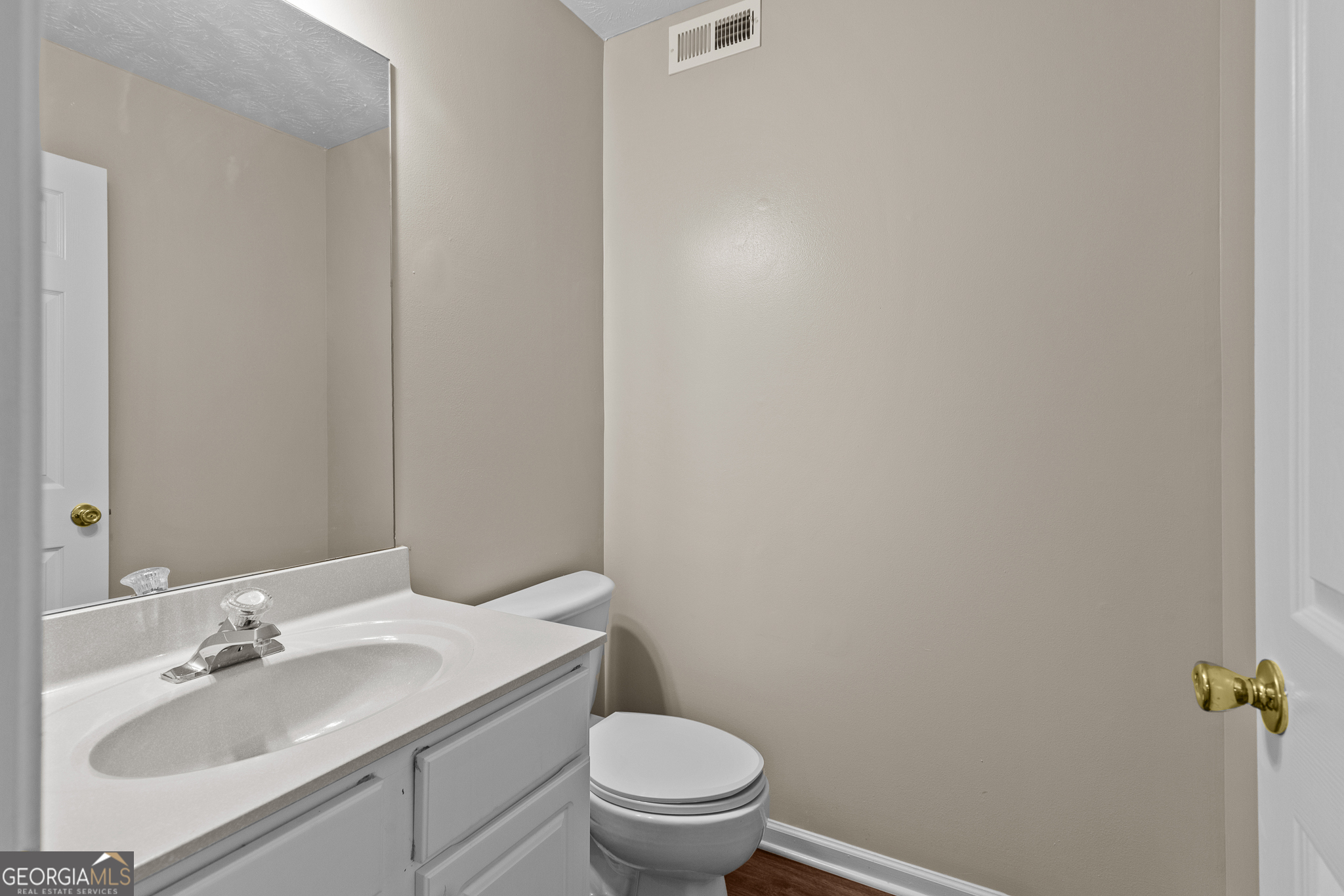 312 Yarbrough Court Property Photo 18