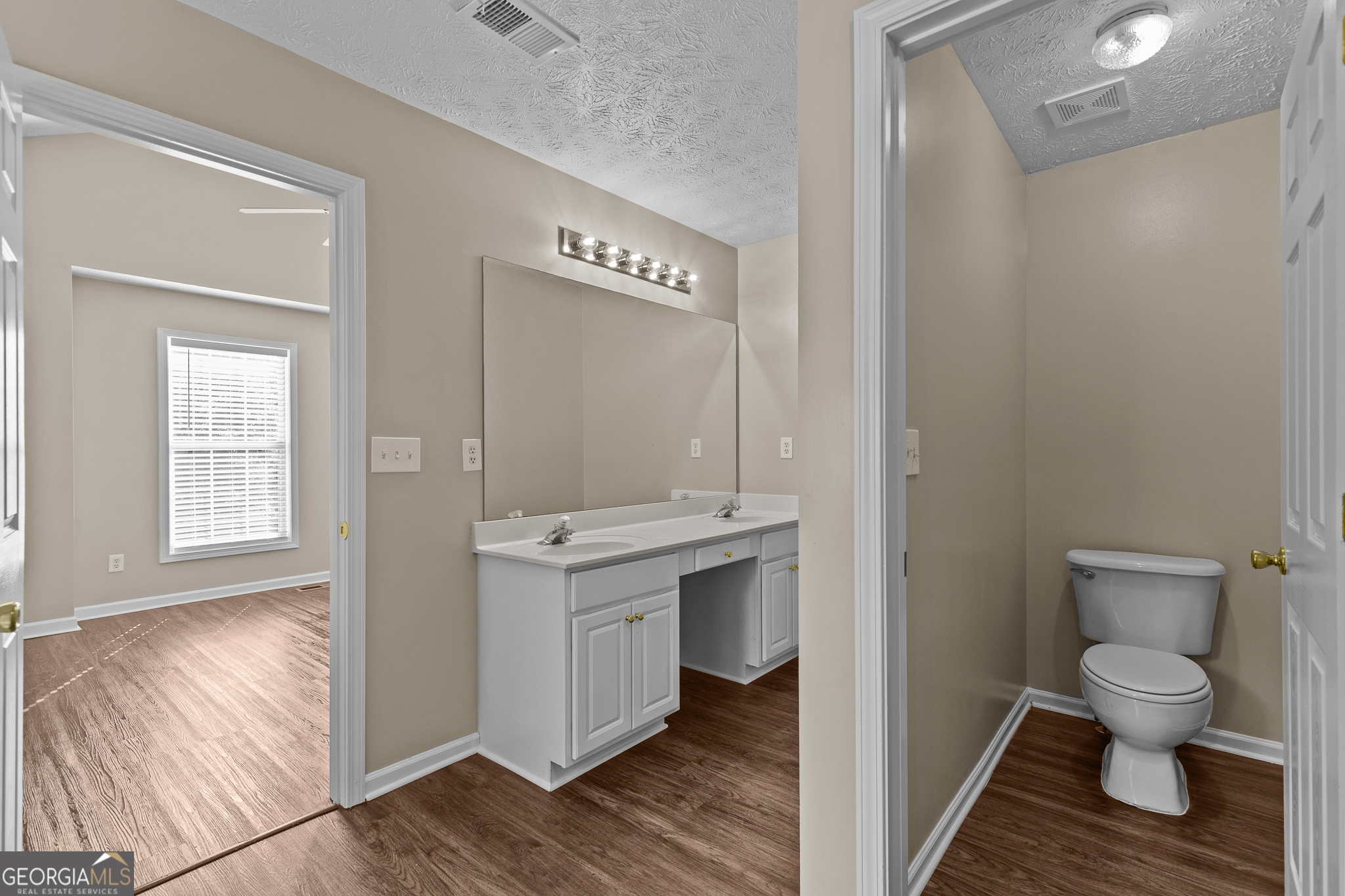 312 Yarbrough Court Property Photo 23