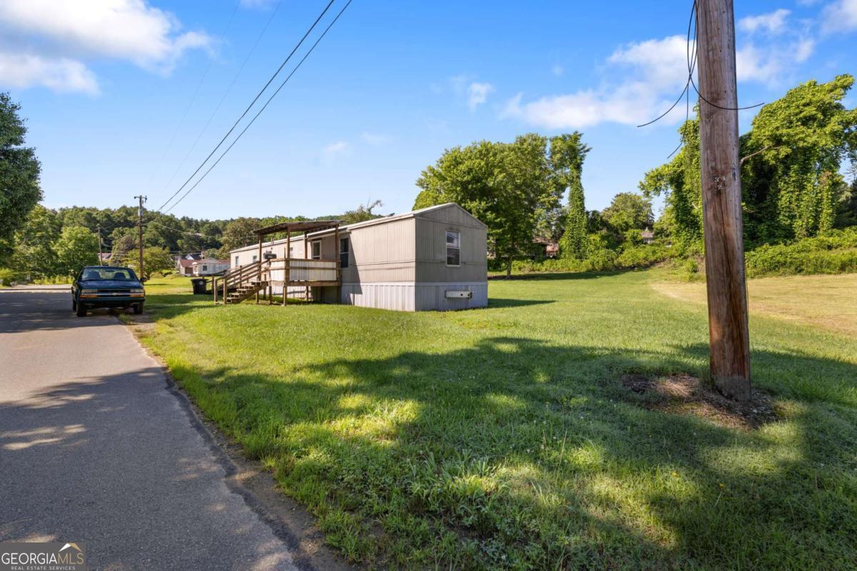 169 King Street Property Photo 11
