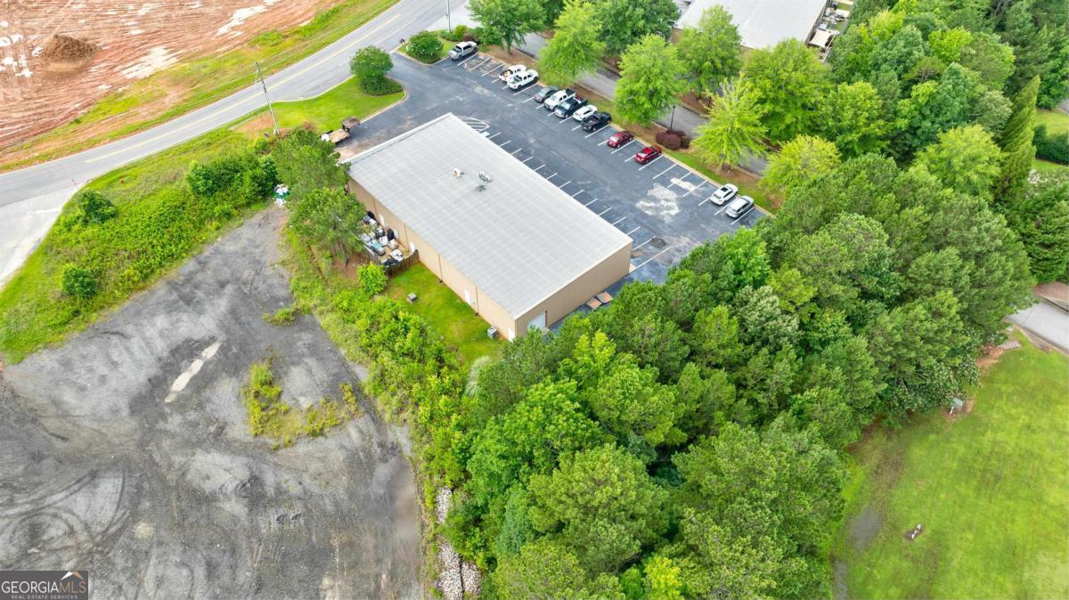 162 Scott Road Property Photo 8