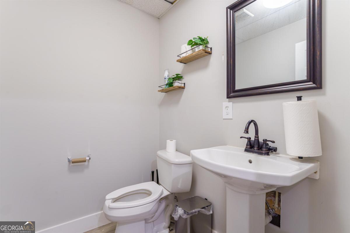 162 Scott Road Property Photo 29