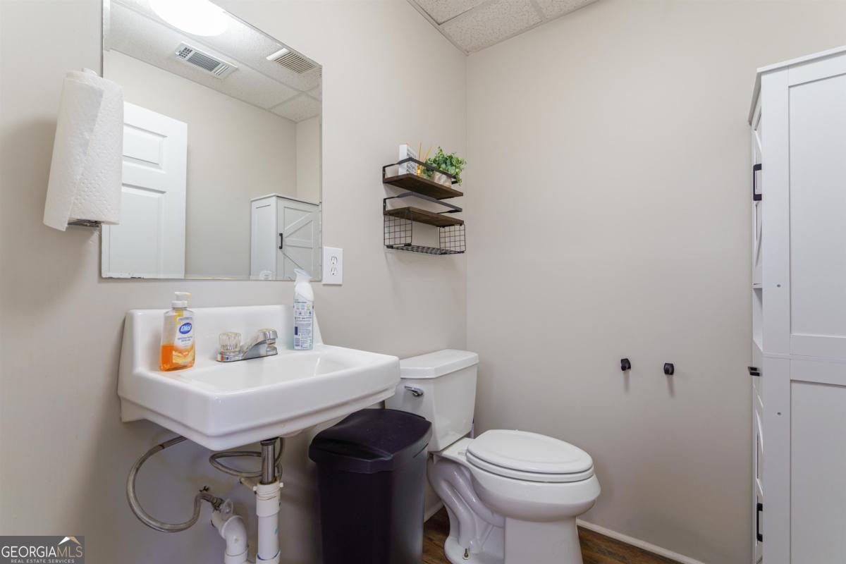 162 Scott Road Property Photo 43