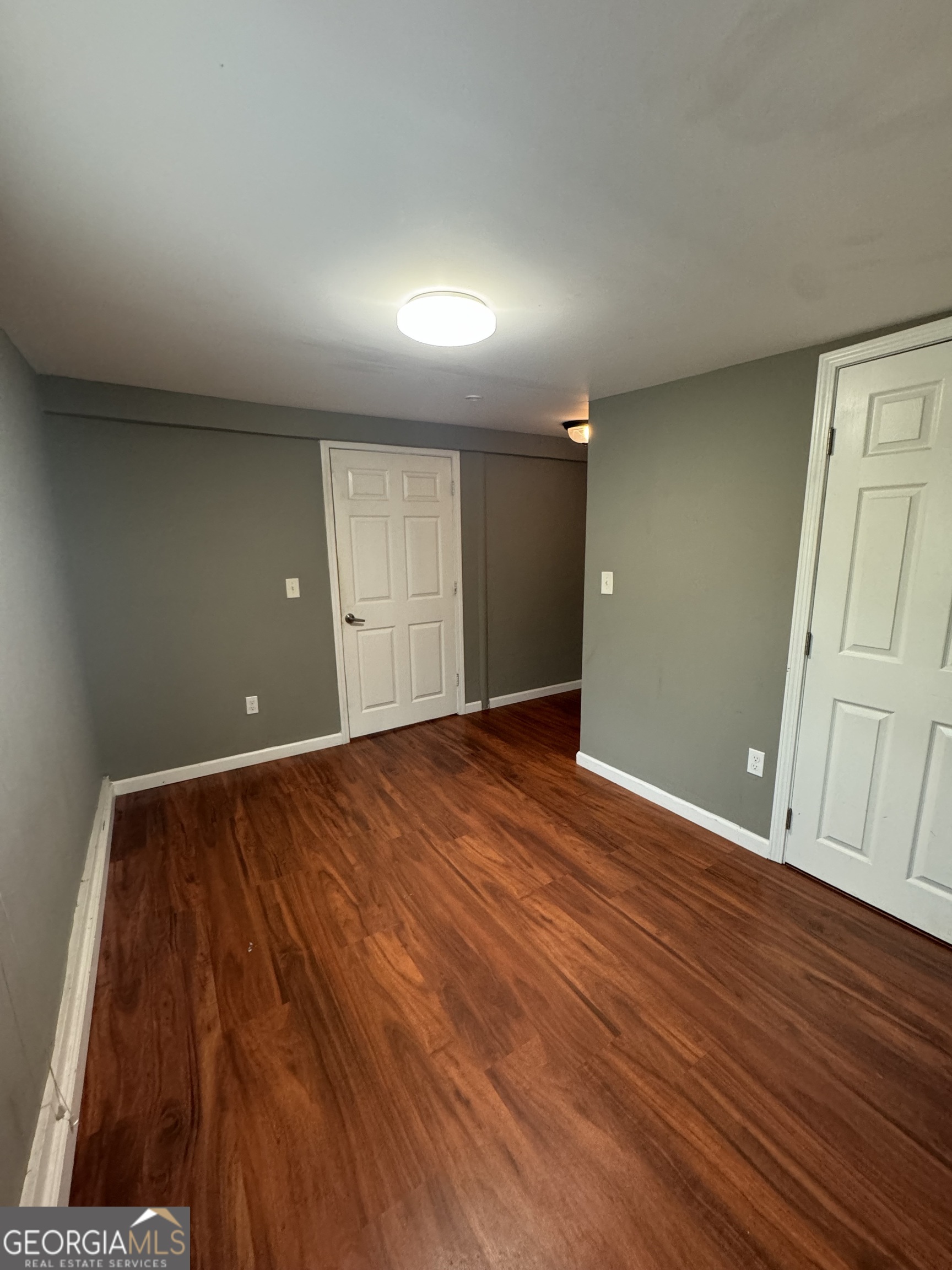 5646 Price Road Property Photo 4