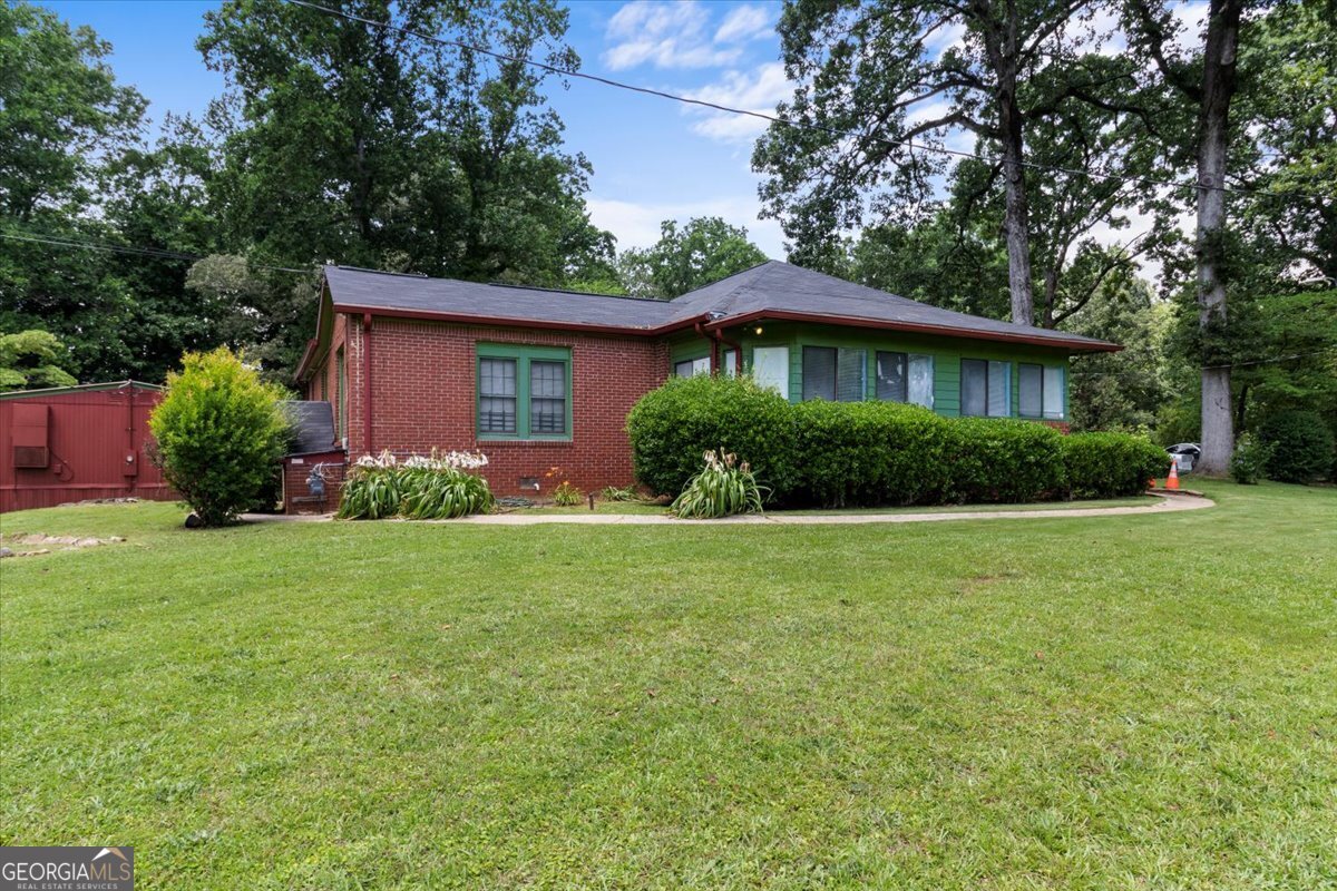 2365 County Line Road Sw Property Photo 5