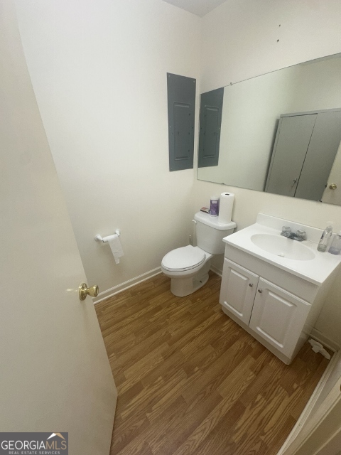 303 S Main Street Property Photo 15