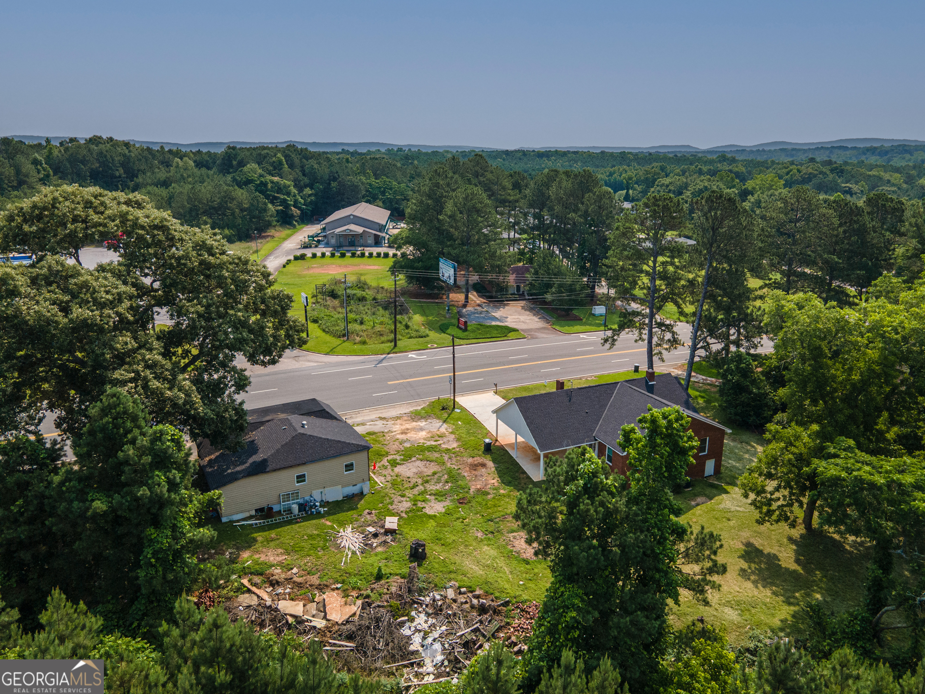 2563 Roosevelt Highway Property Photo 25