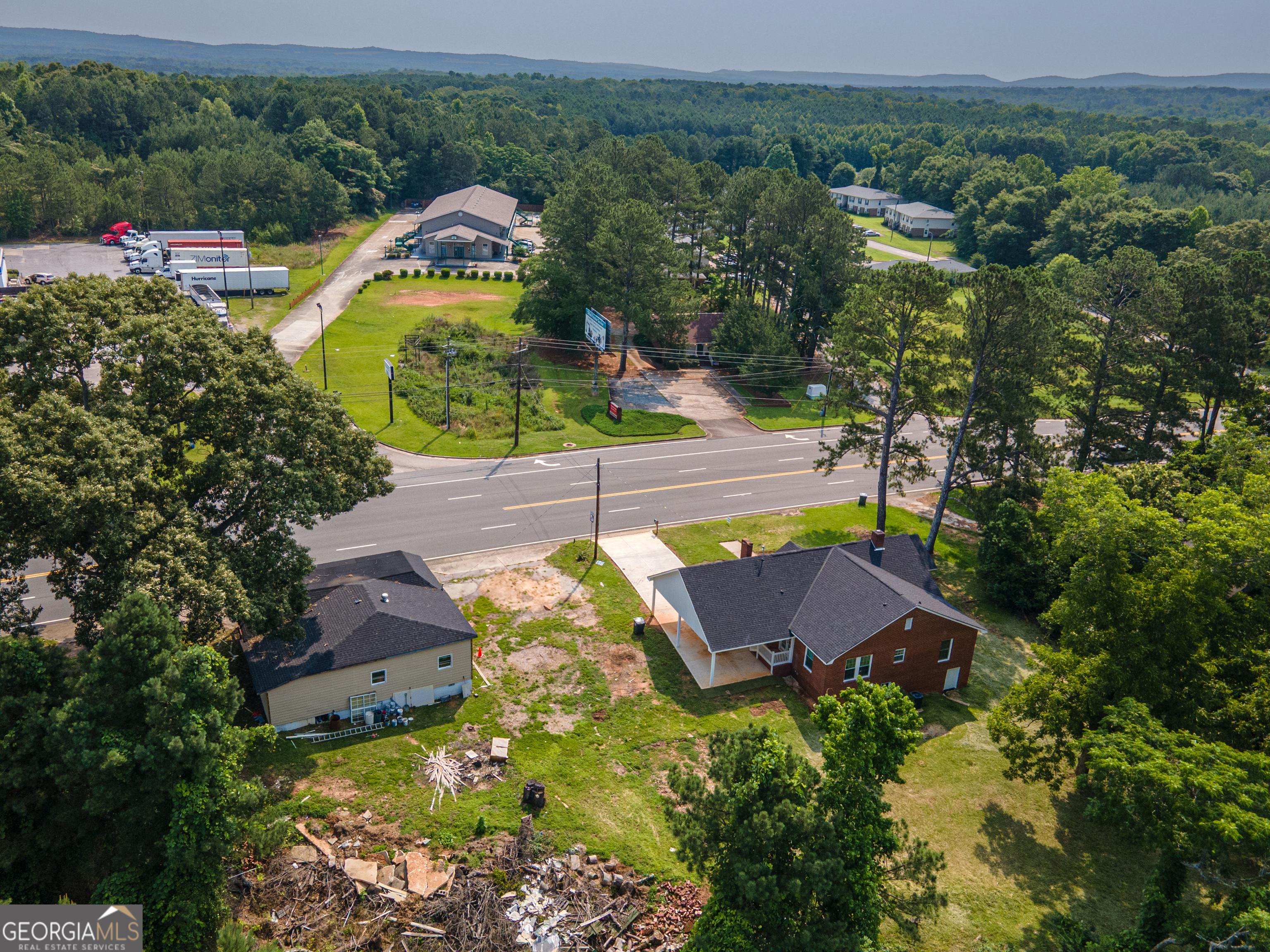 2563 Roosevelt Highway Property Photo 27
