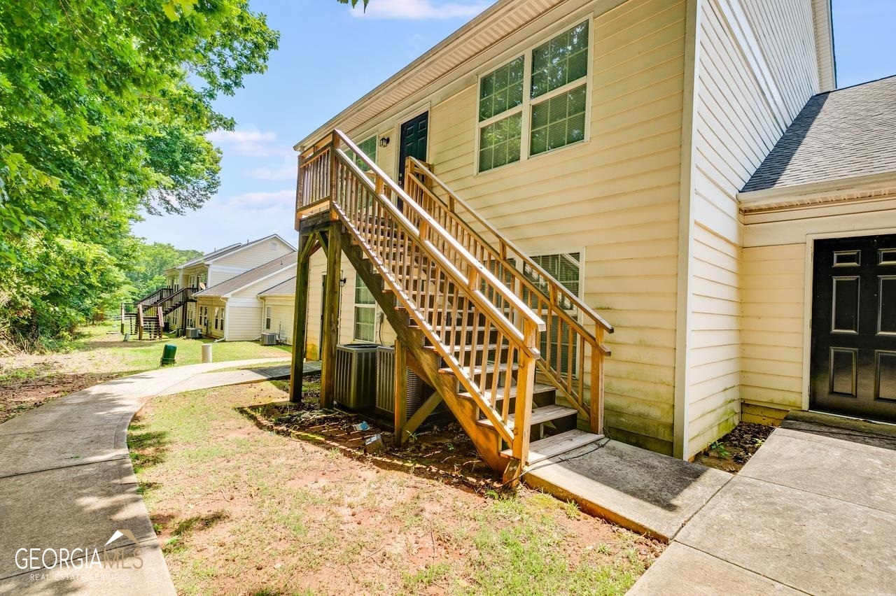 8314 Office Park Drive Property Photo 6
