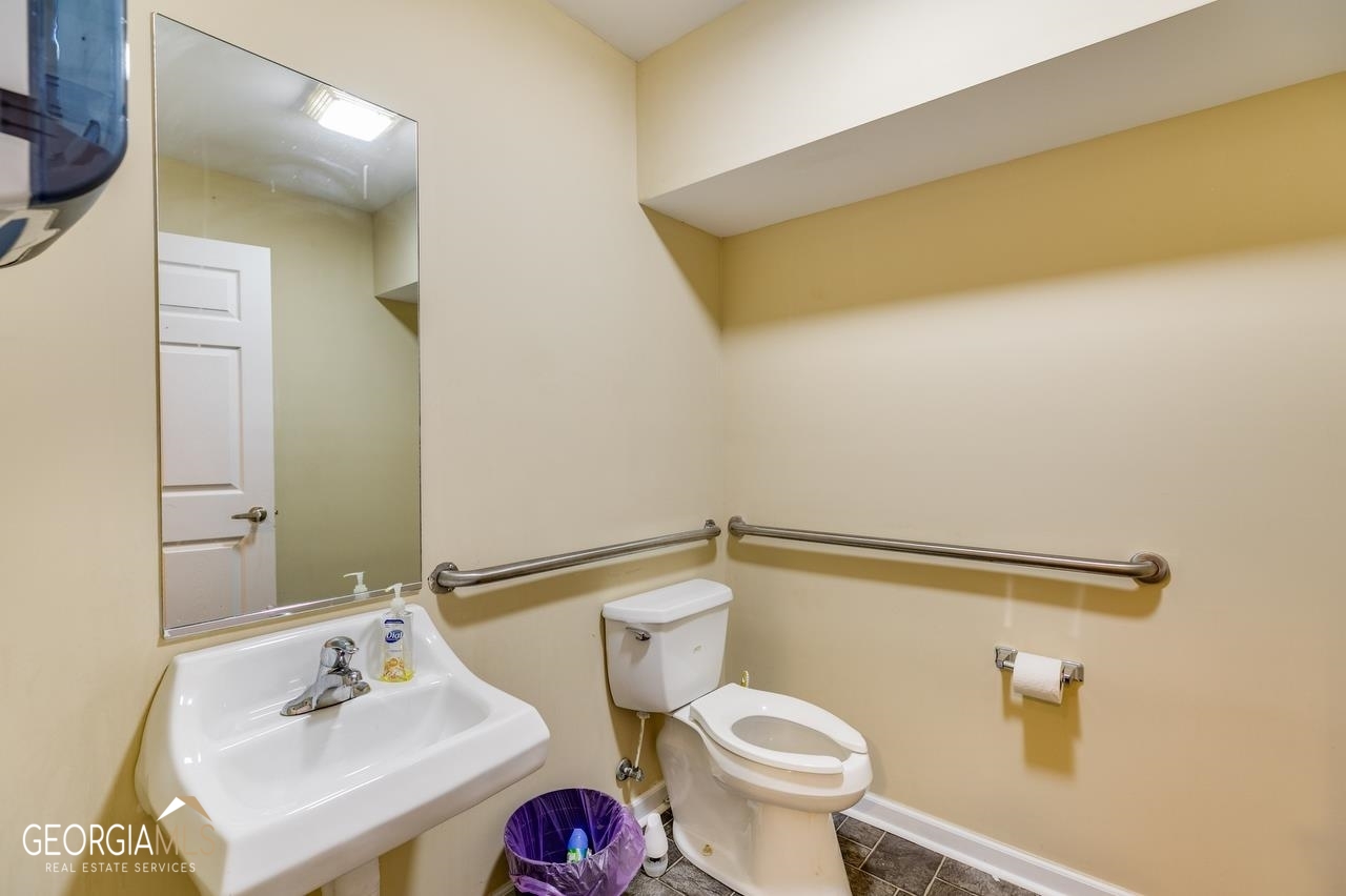 8314 Office Park Drive Property Photo 11