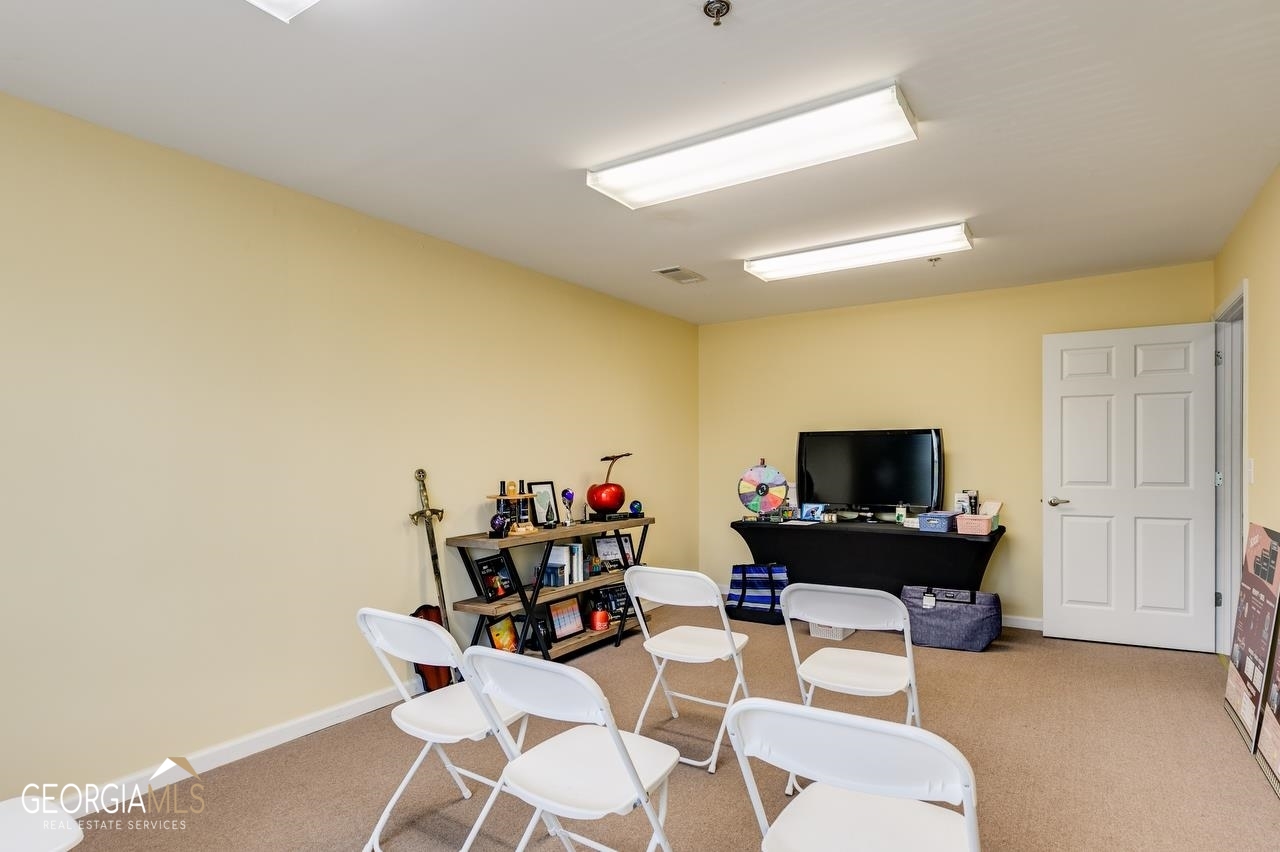 8314 Office Park Drive Property Photo 21