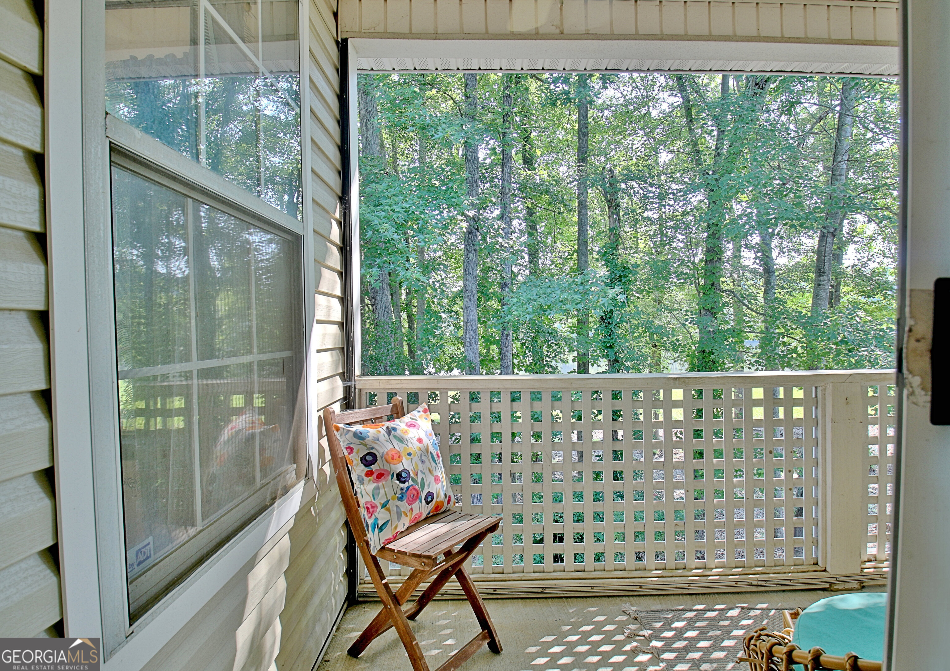 504 Ridgelake Drive Property Photo 13