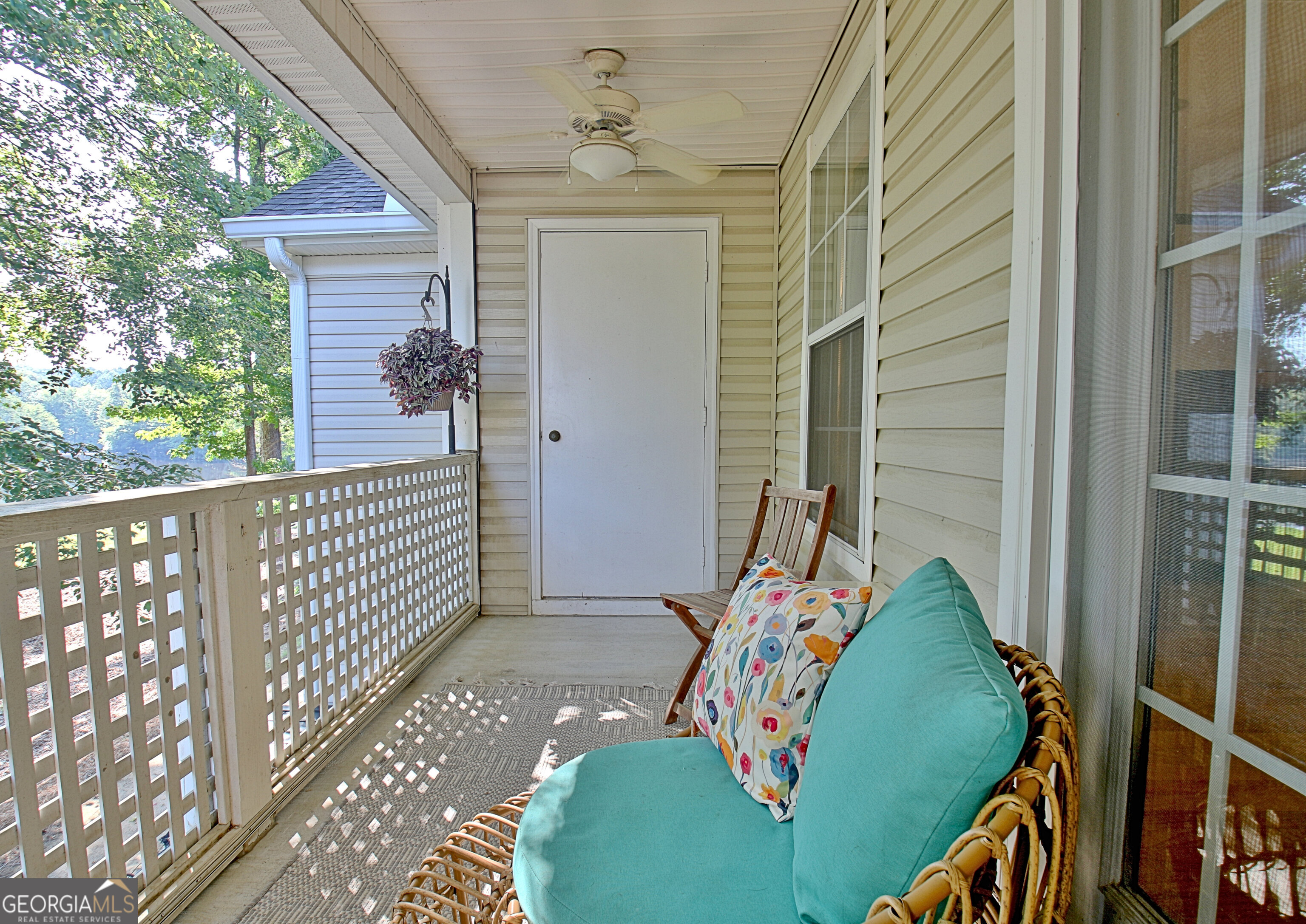 504 Ridgelake Drive Property Photo 14
