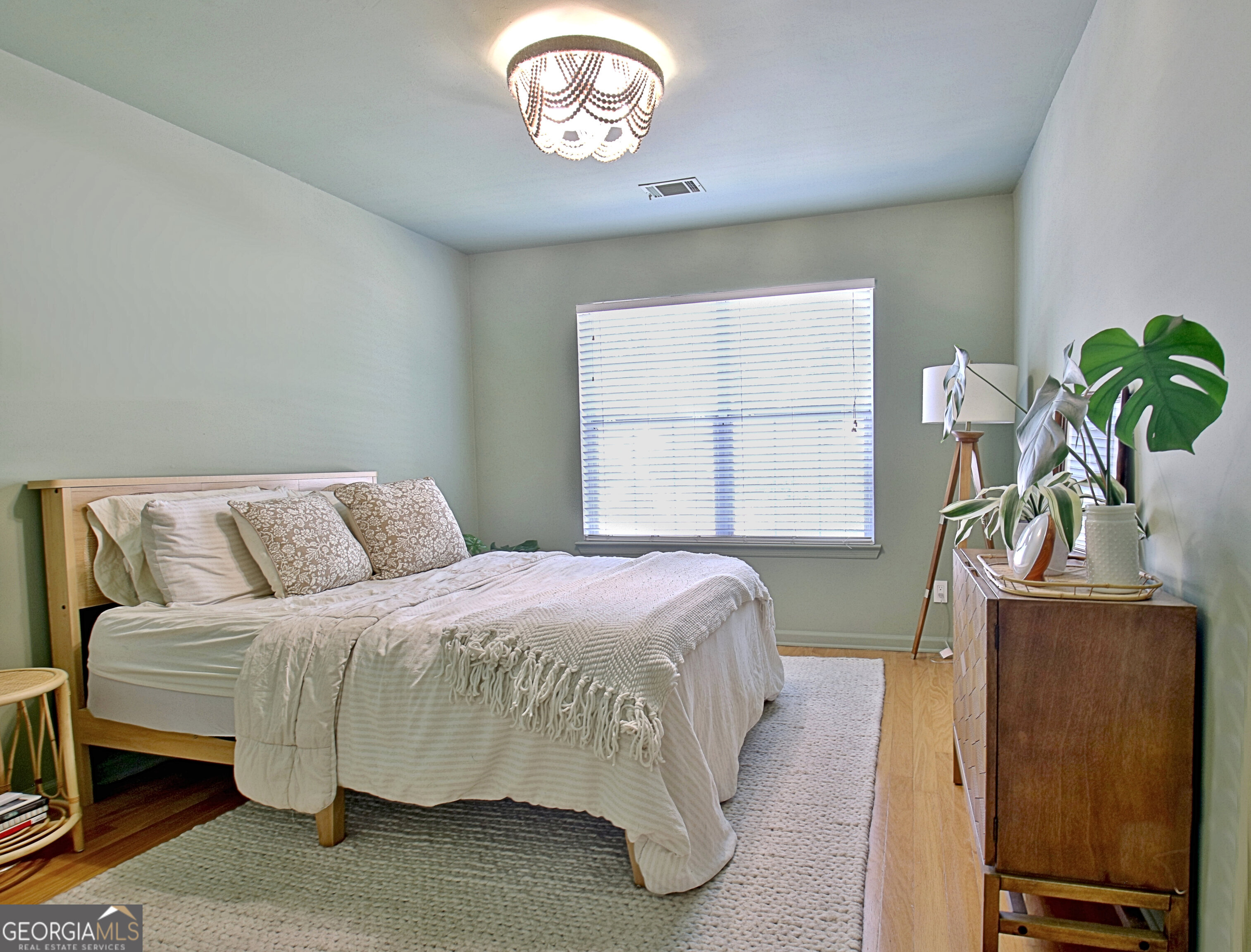 504 Ridgelake Drive Property Photo 33