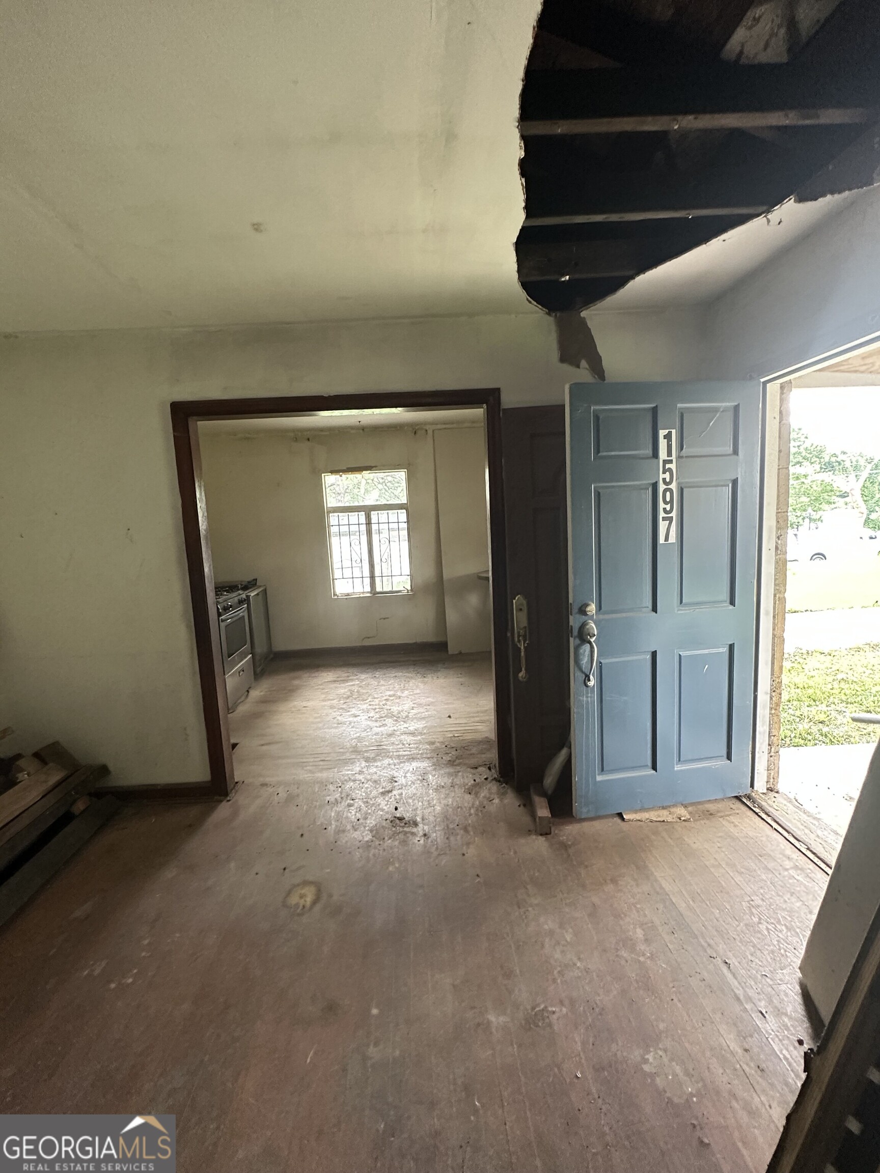 1597 Joseph E Boone Boulevard Nw Property Photo 4