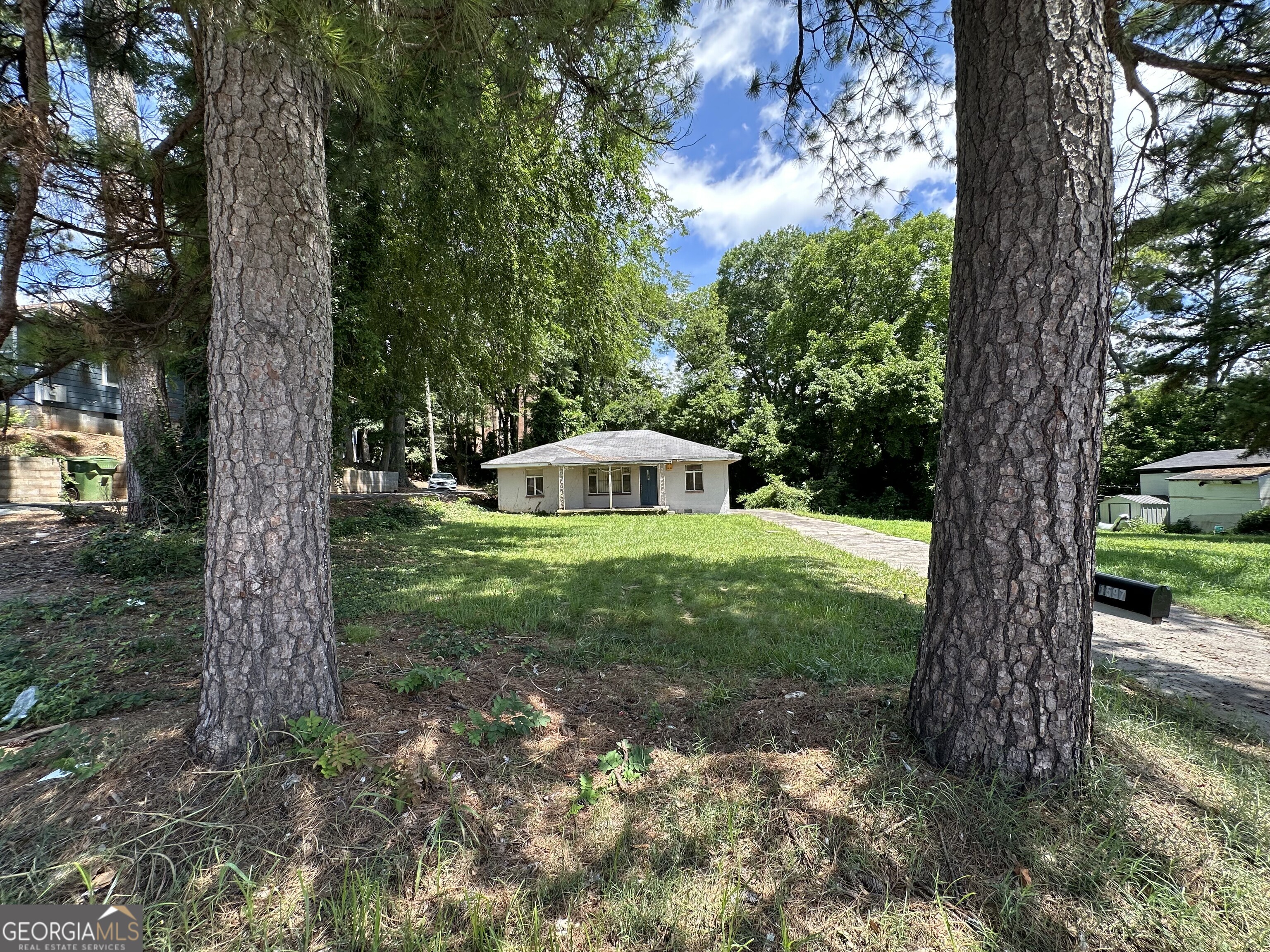 1597 Joseph E Boone Boulevard Nw Property Photo 22