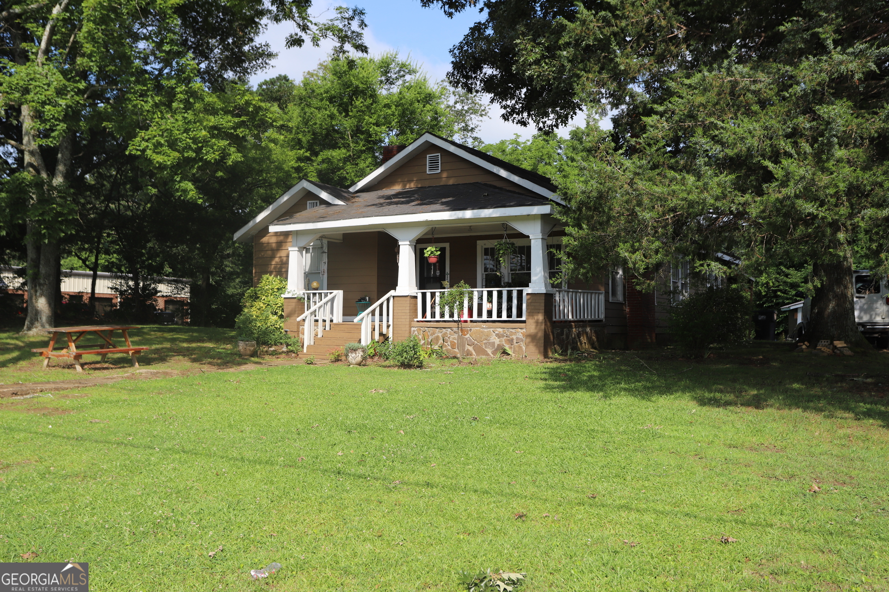 10895 Commerce Street Property Photo 5