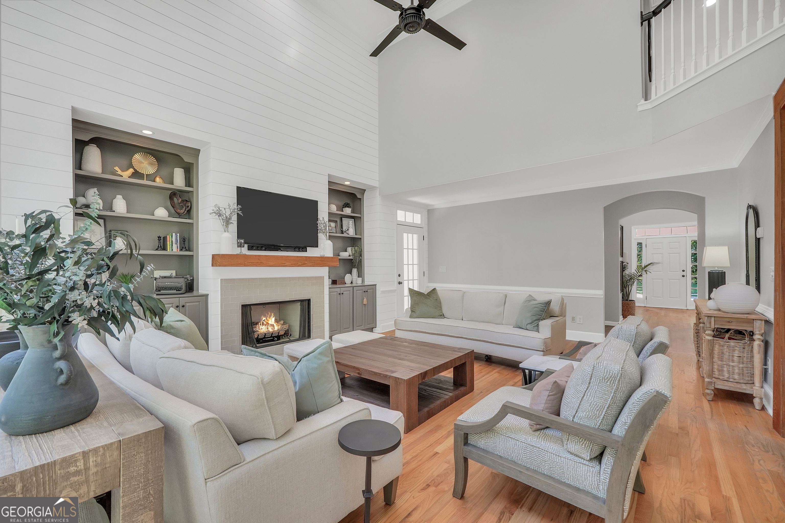 100 Castlebrook Chase Property Photo 25