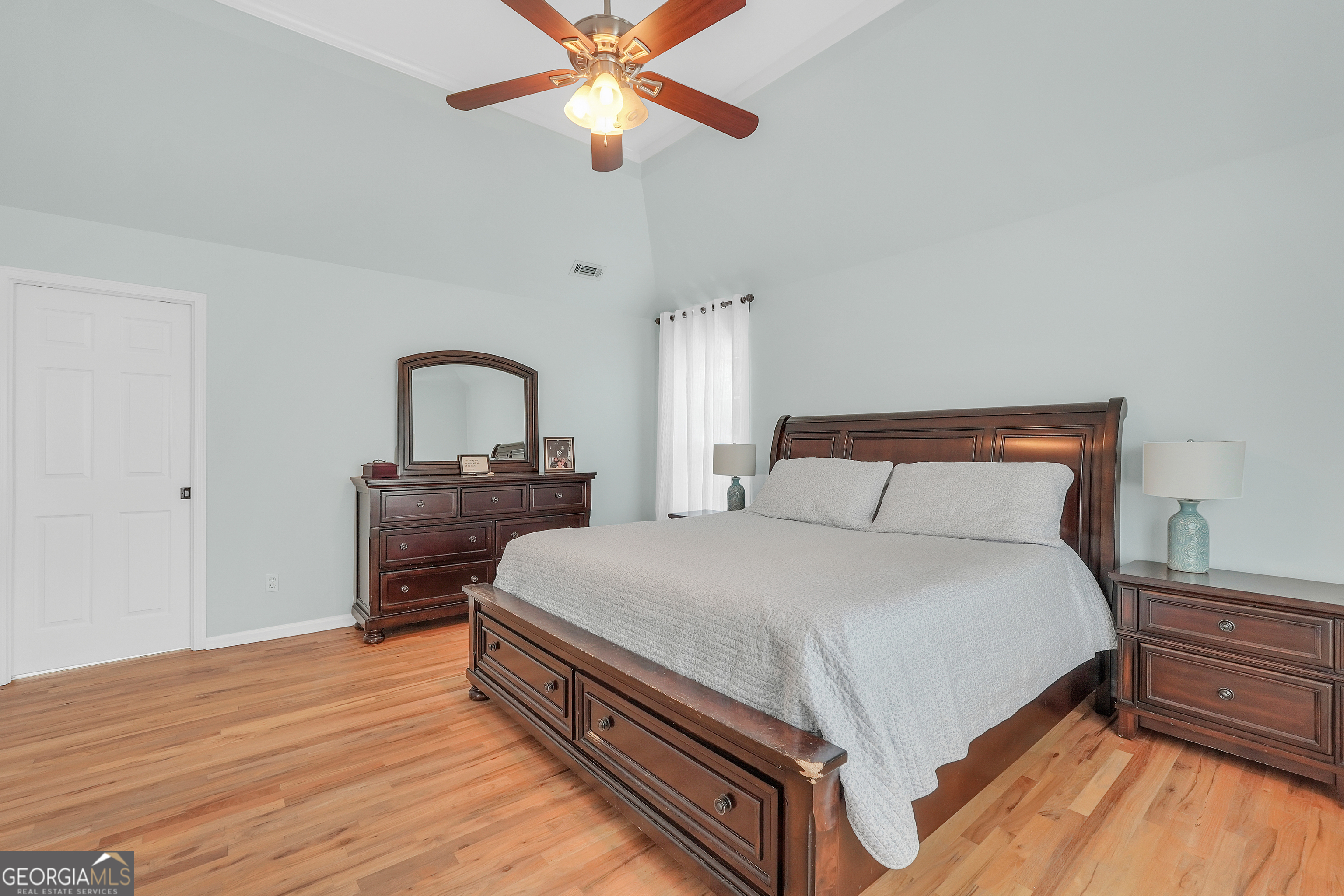 100 Castlebrook Chase Property Photo 33