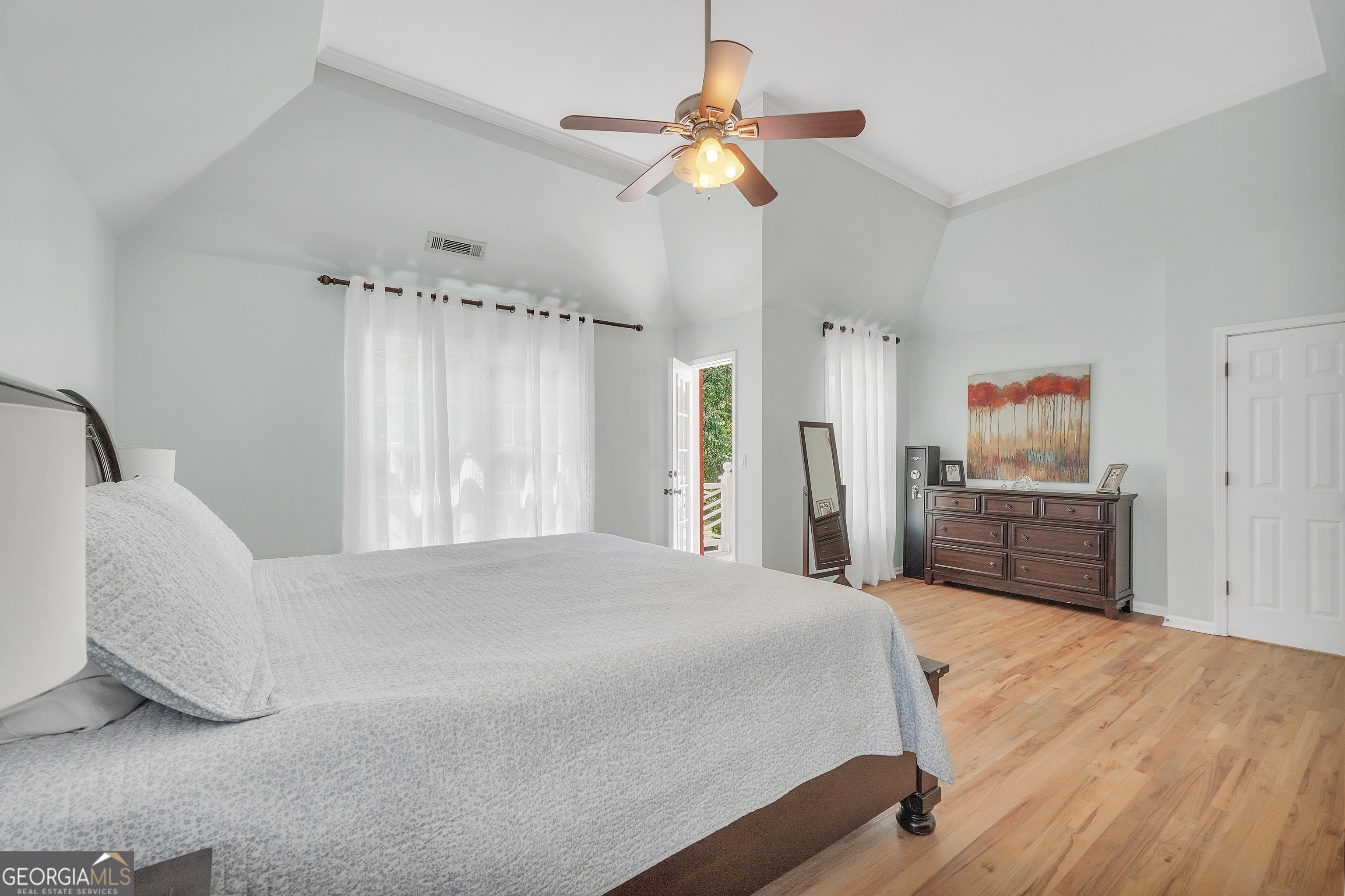 100 Castlebrook Chase Property Photo 34