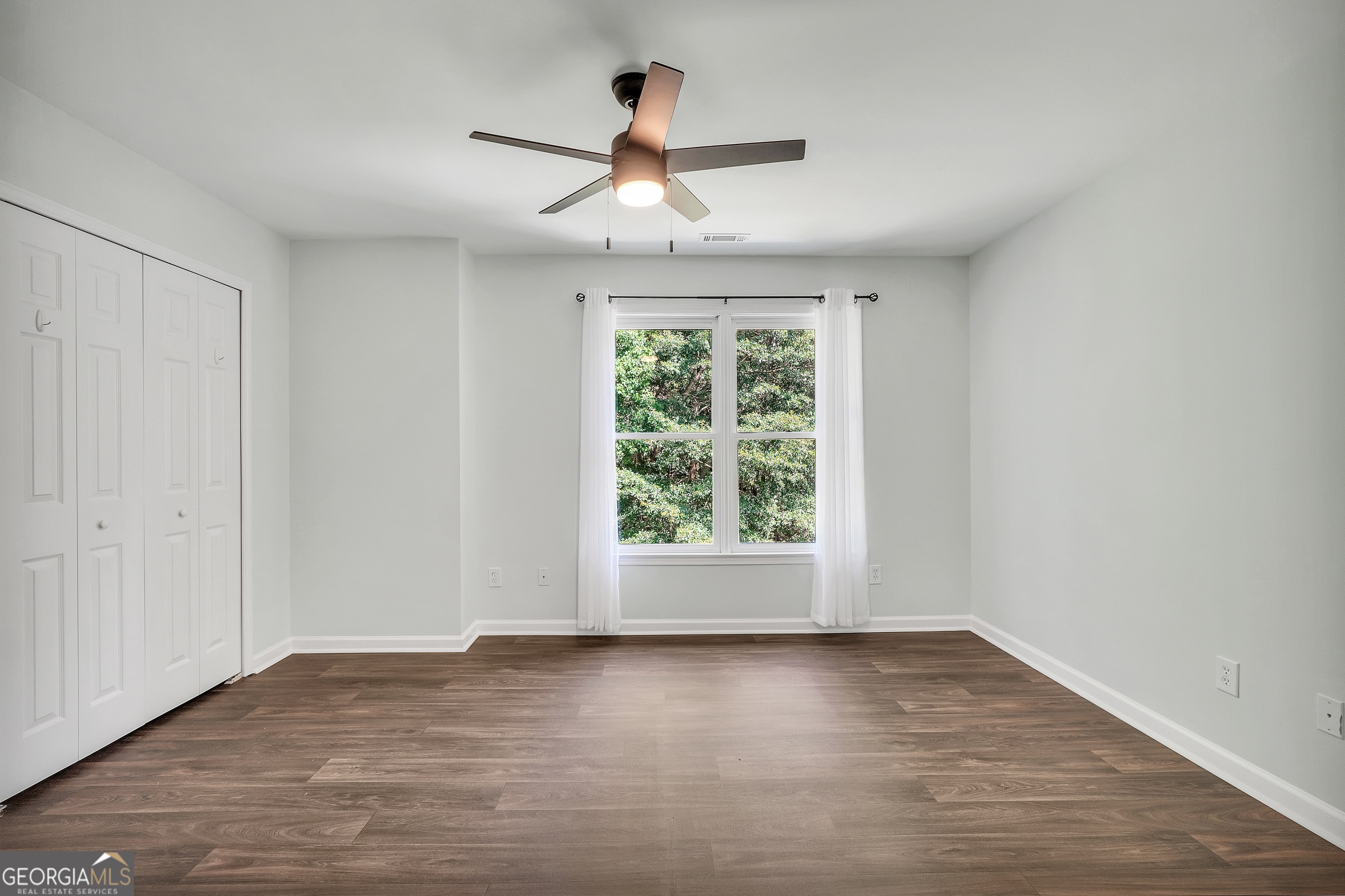 100 Castlebrook Chase Property Photo 58