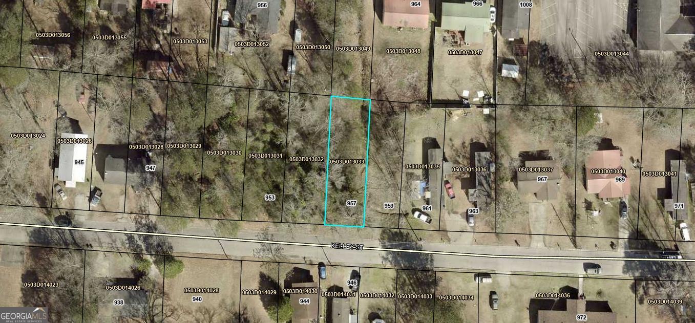957 Kelley Street Property Photo 1