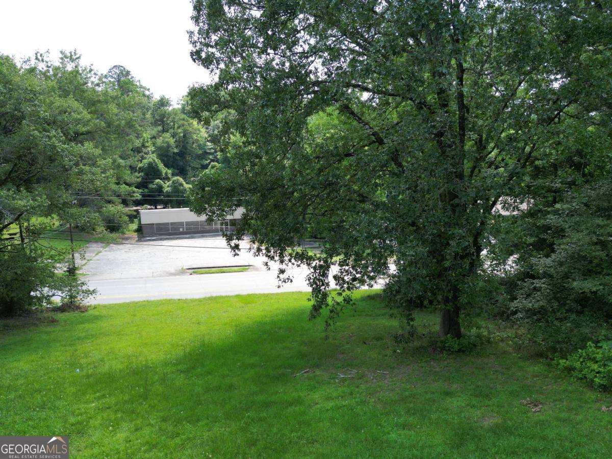 129 Green Forest Drive Property Photo 2
