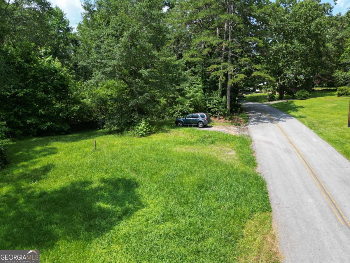 129 Green Forest Drive Property Photo 10