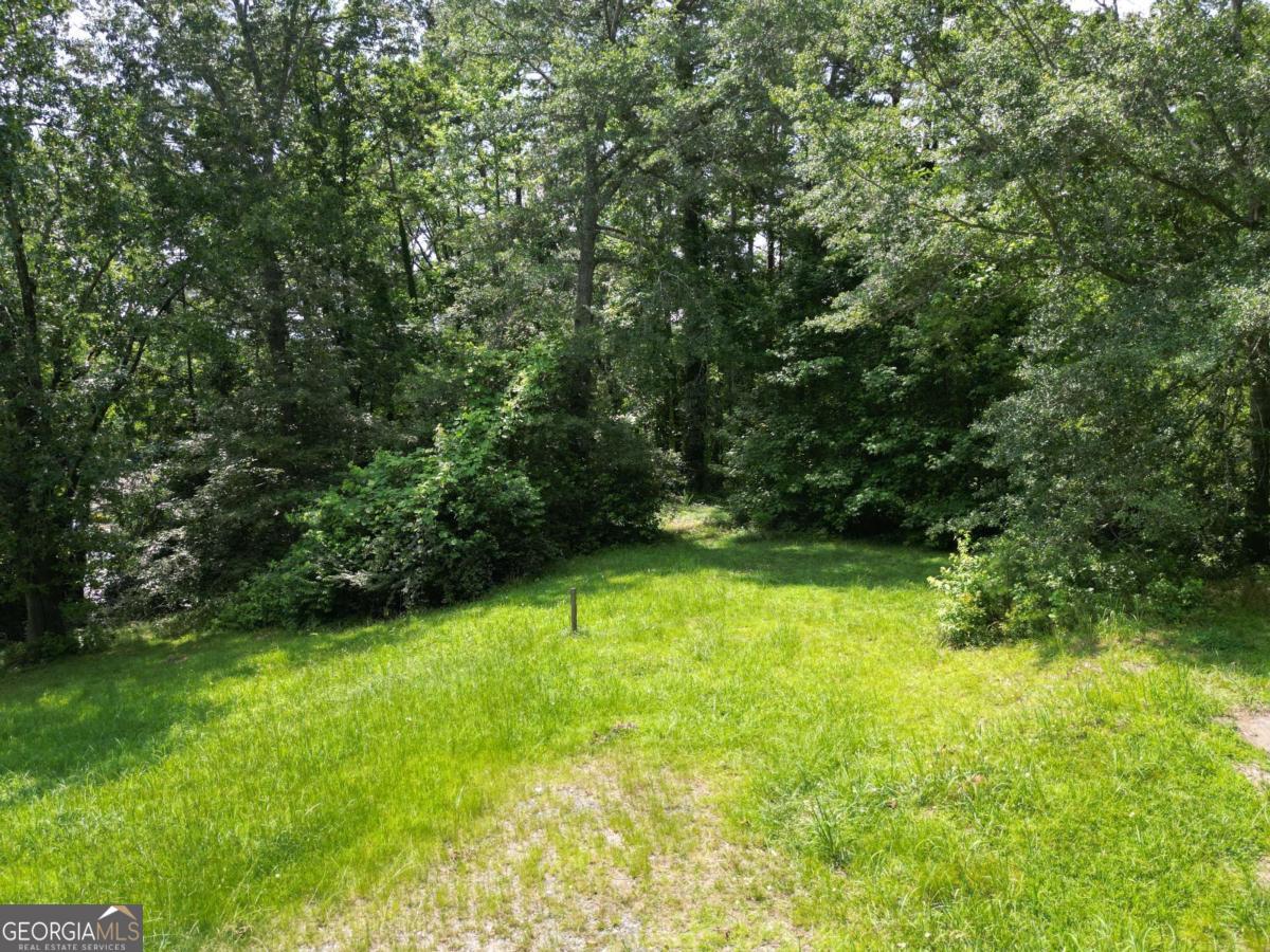129 Green Forest Drive Property Photo 12