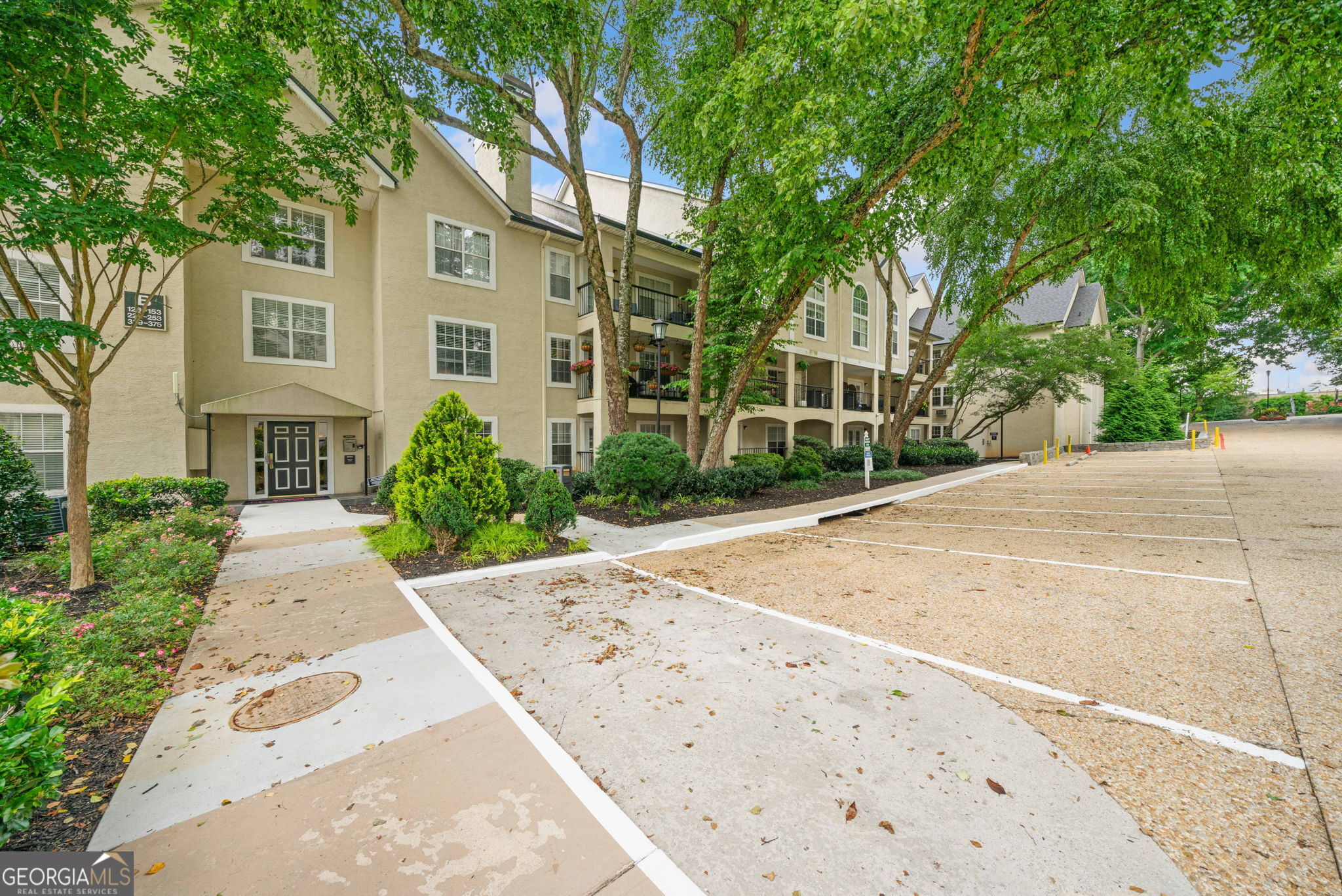 3655 Habersham Road Northeast Road Ne # B249 Property Photo 1