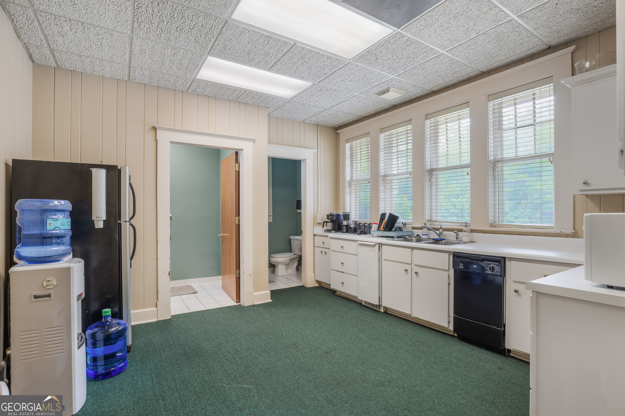 720 North Avenue Property Photo 21