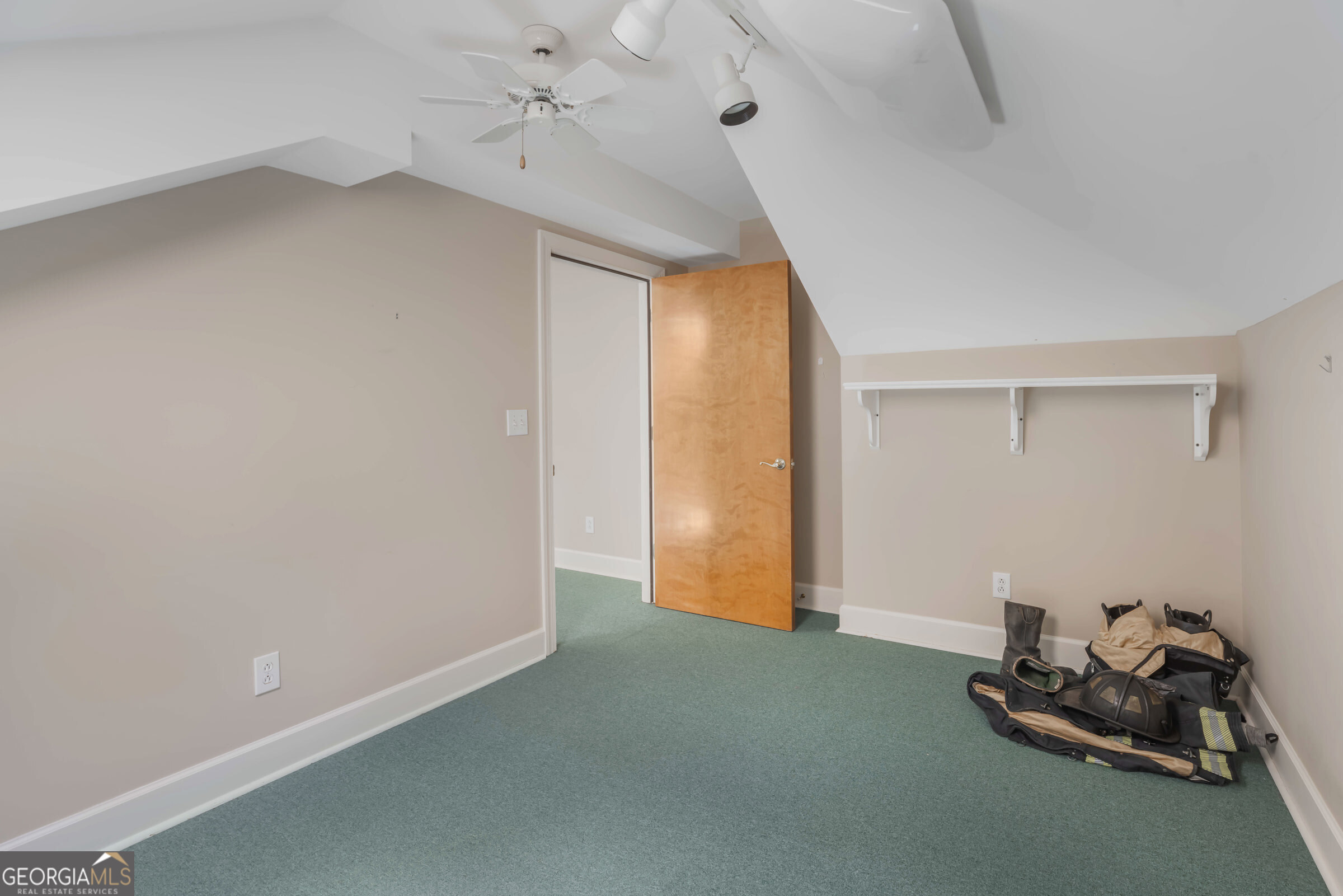 720 North Avenue Property Photo 43