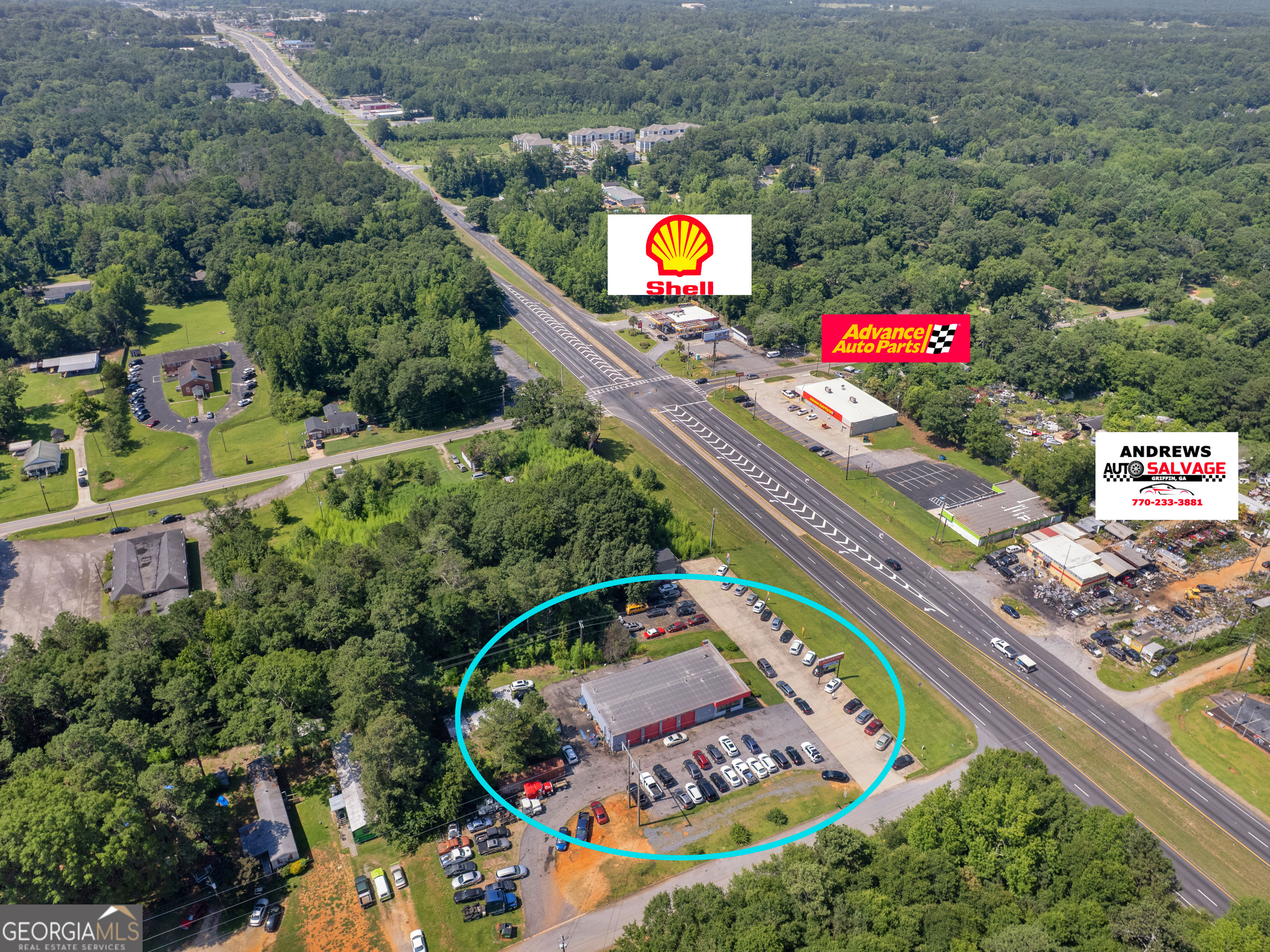 2342 N Expressway Property Photo 3