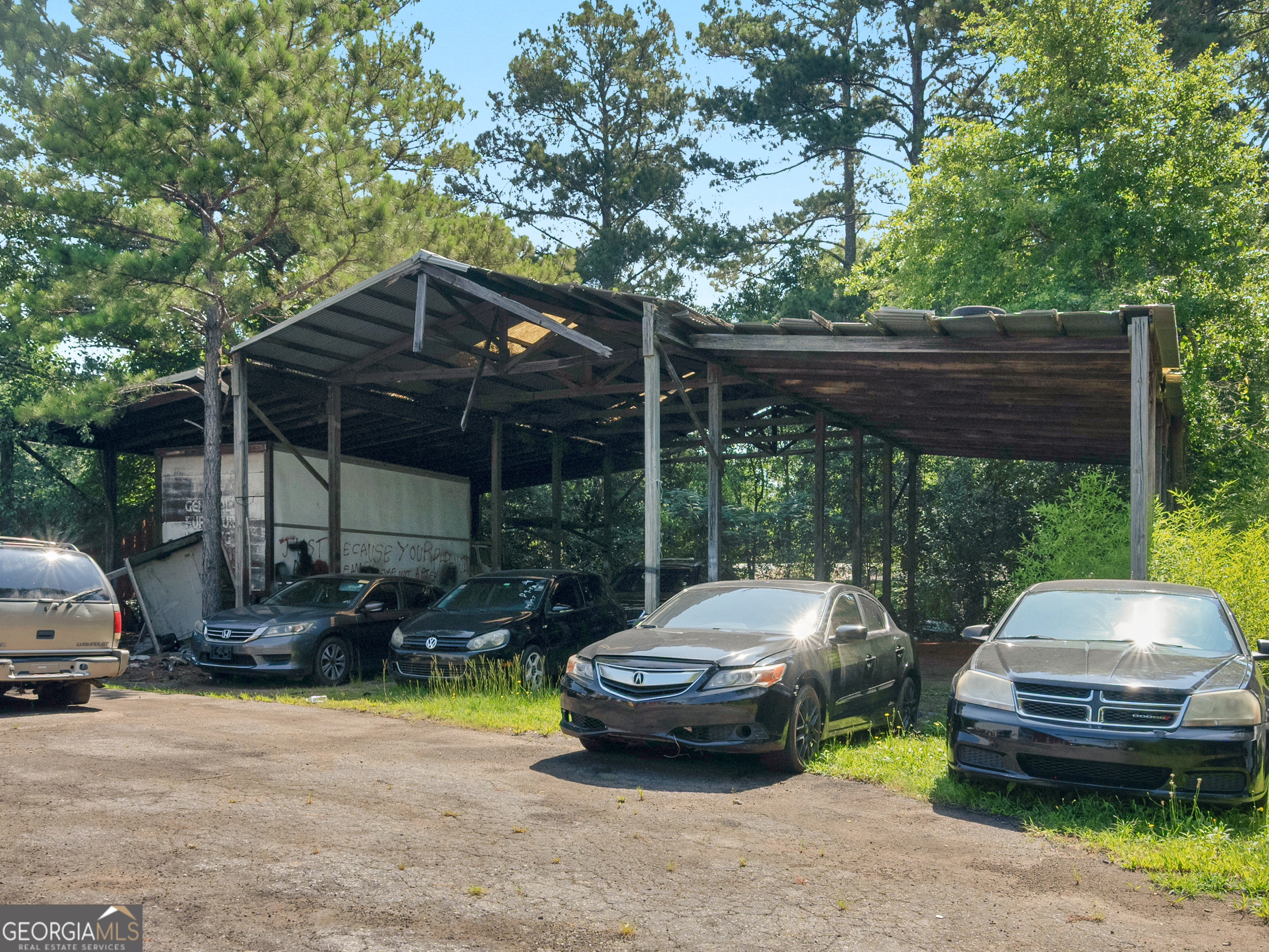 2342 N Expressway Property Photo 11