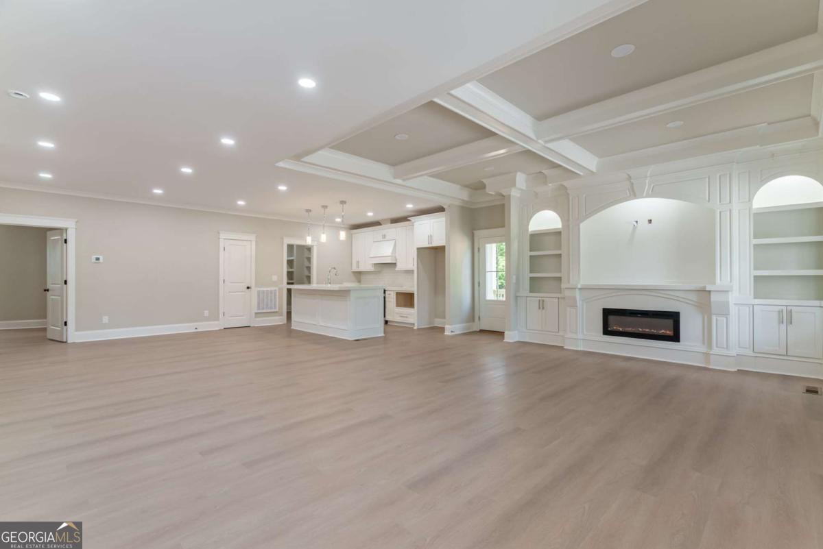 540 Sunset Avenue Property Photo 7