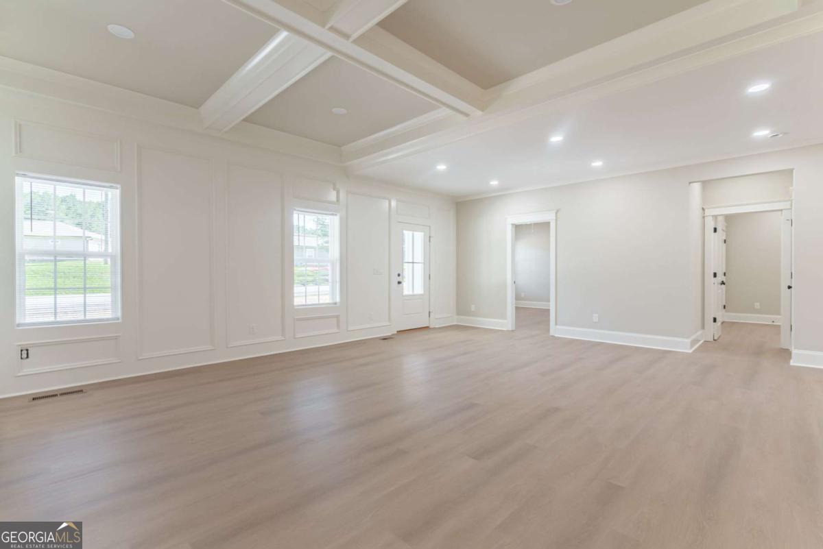 540 Sunset Avenue Property Photo 10