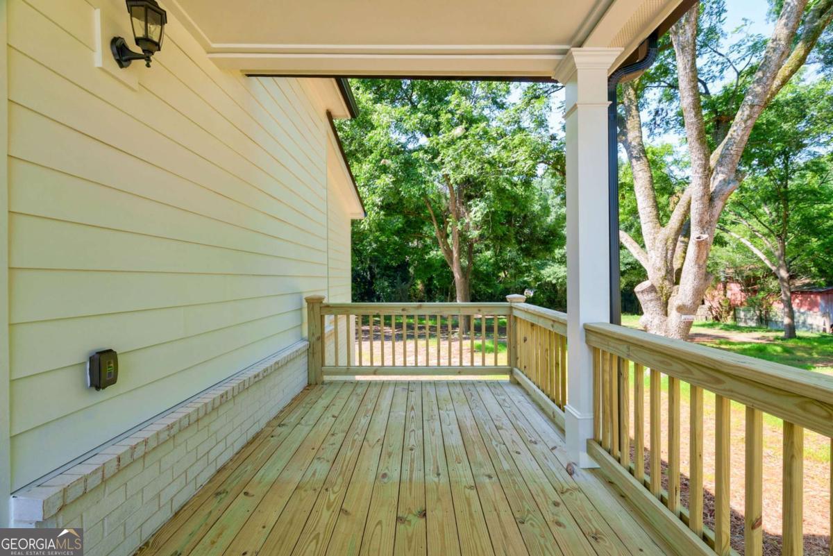 540 Sunset Avenue Property Photo 36