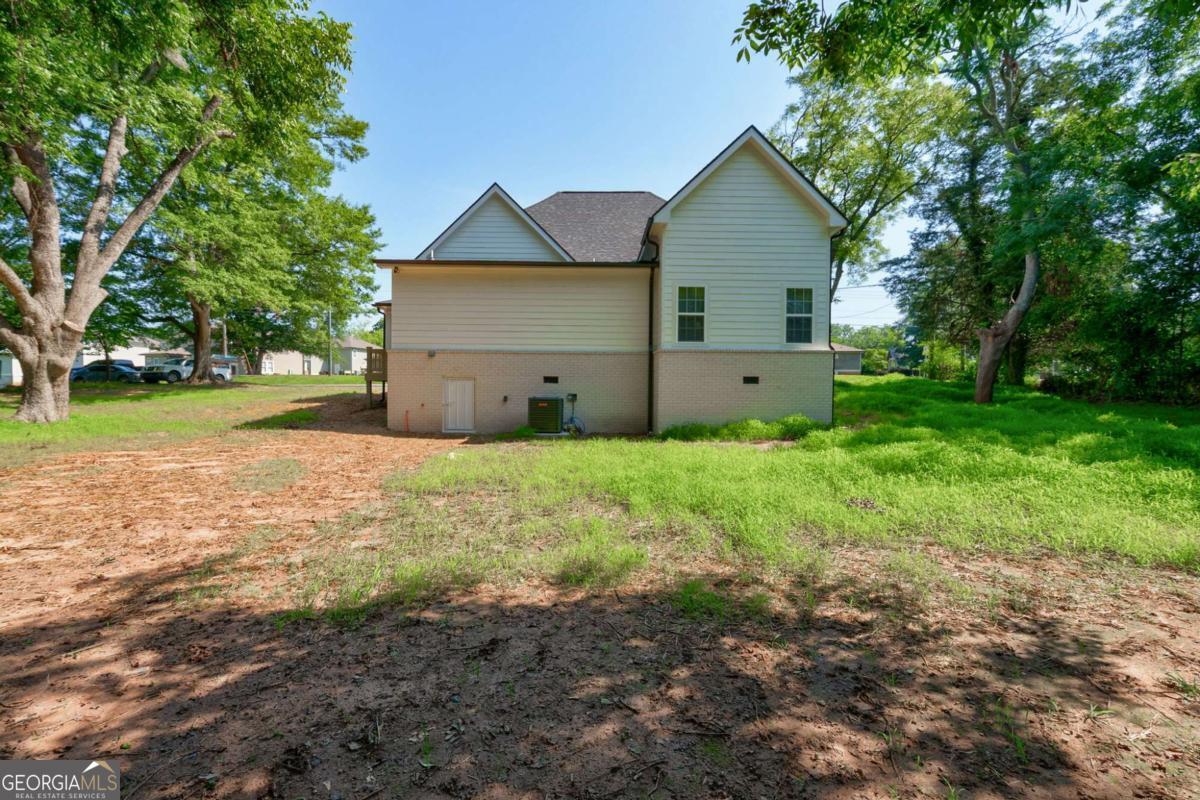 540 Sunset Avenue Property Photo 42