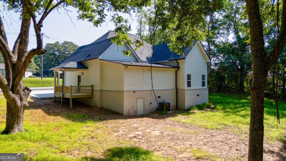 540 Sunset Avenue Property Photo 48