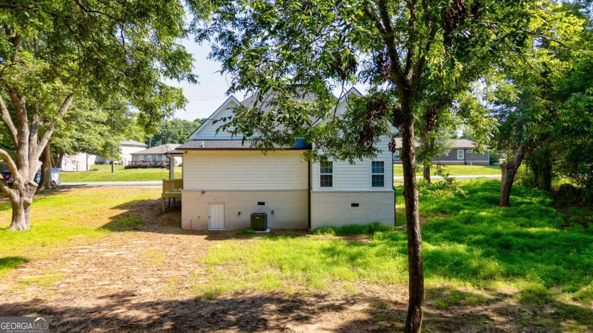 540 Sunset Avenue Property Photo 50