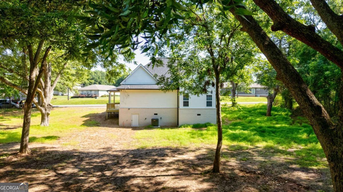 540 Sunset Avenue Property Photo 53