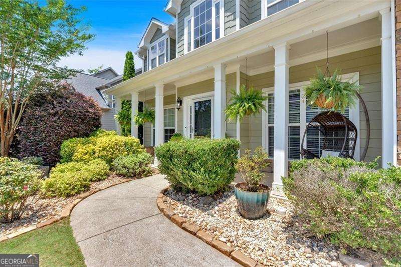 204 Sawtooth Court Property Photo 1