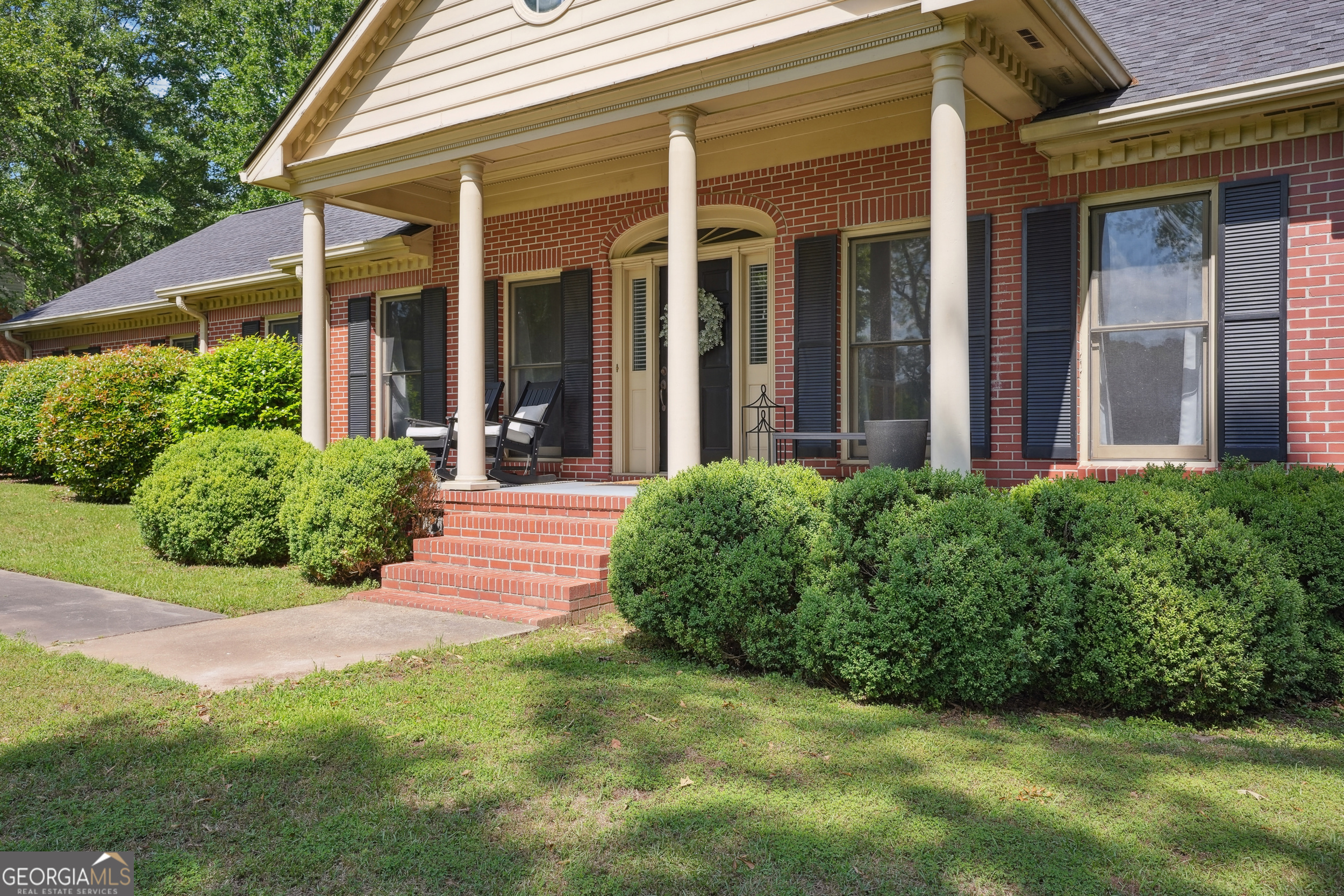 109 Old Virginia Circle Property Photo 1