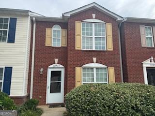2087 Grove Way Property Photo 1