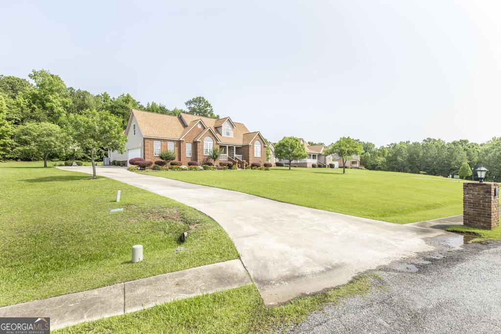 612 Kimberly Court Property Photo 1
