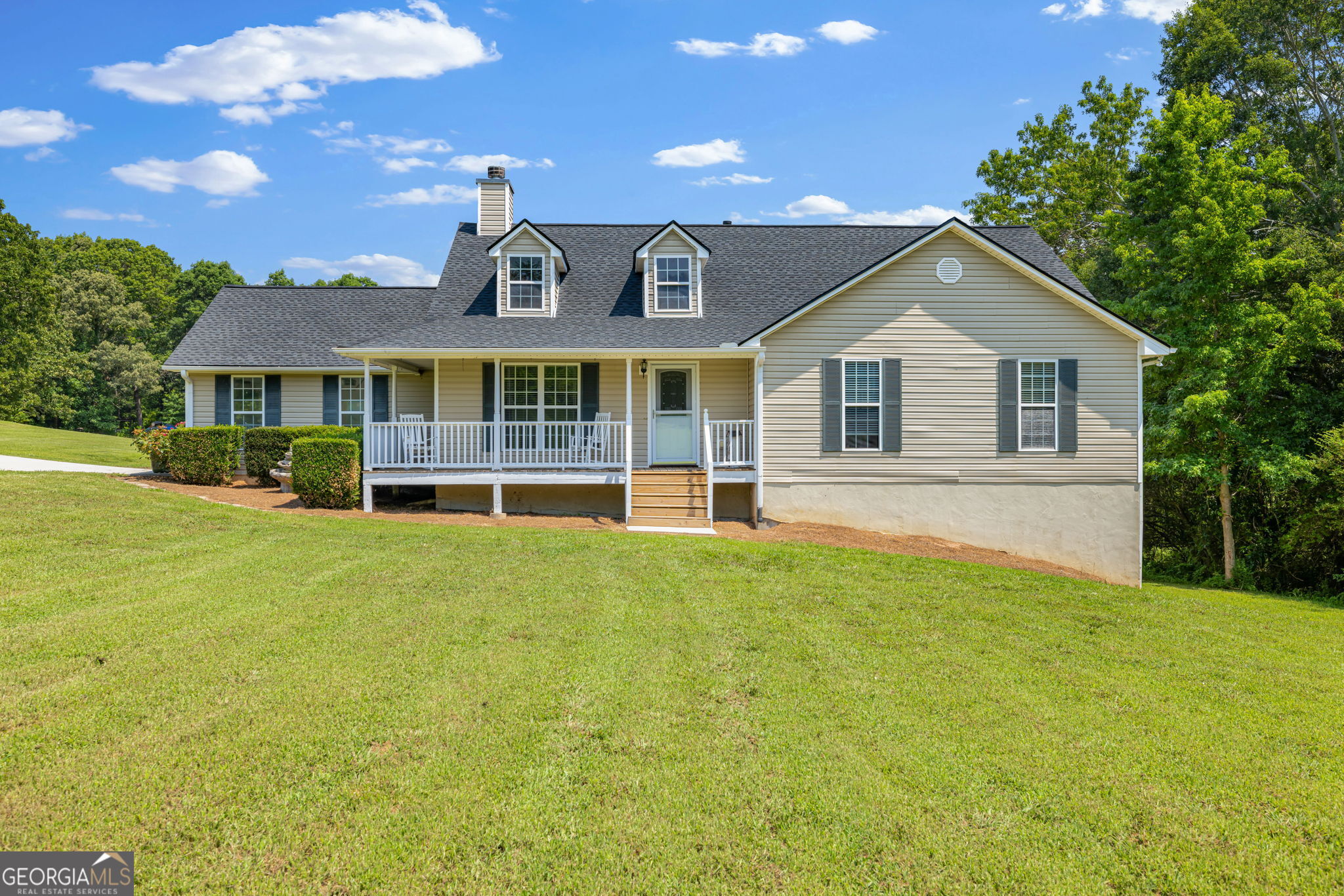 5075 Cromartie Road Property Photo 1