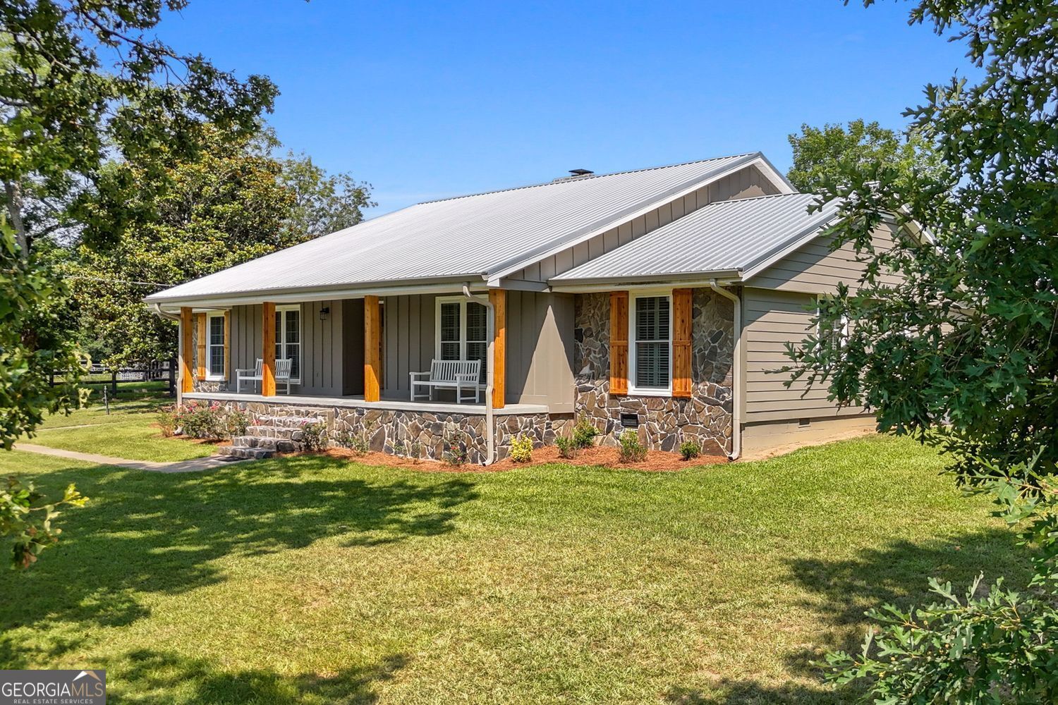 8272 Old Zebulon Road Property Photo 1